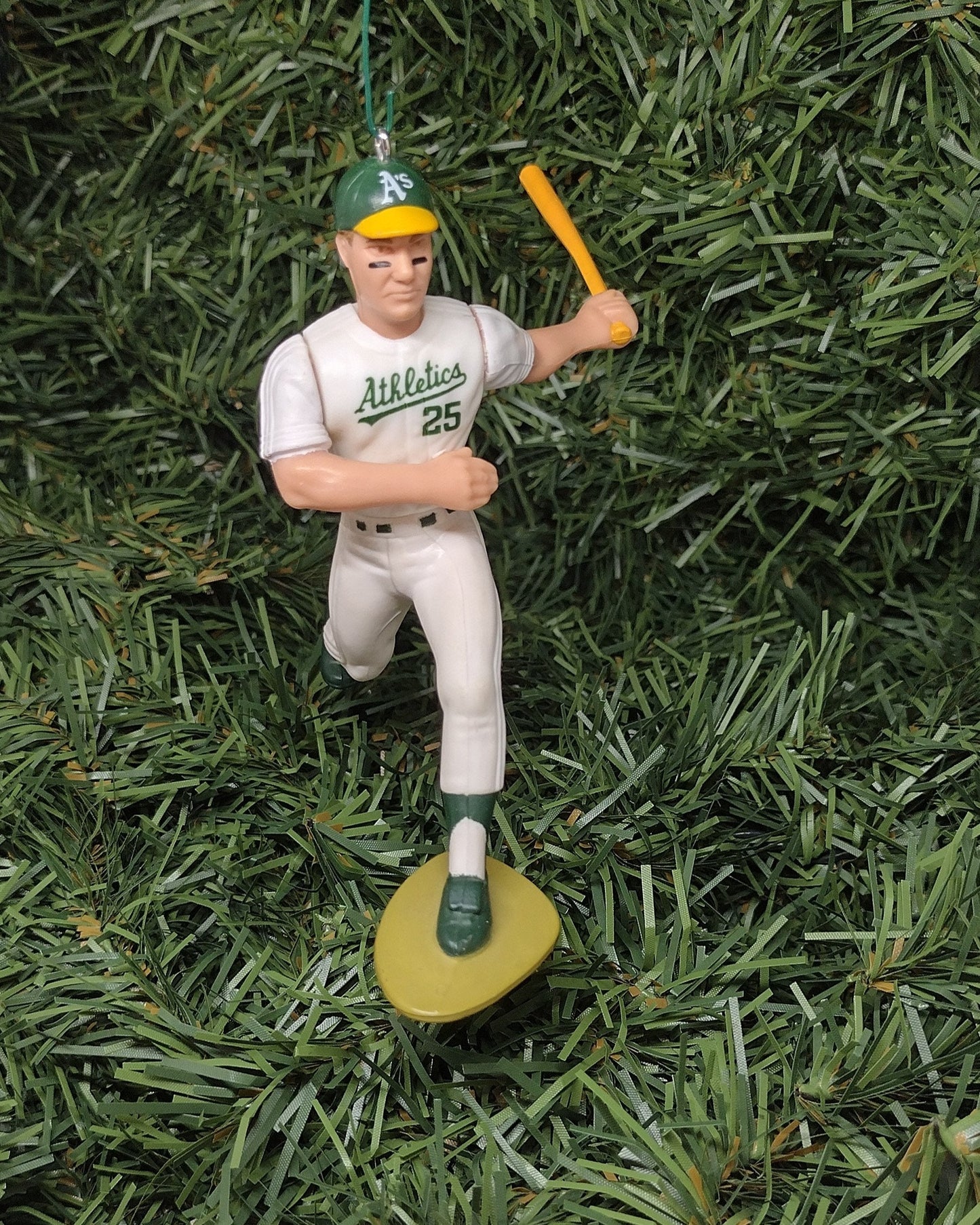 Mark McGwire OAKLAND ATHLETICS A's Ornament Christmas Tree Decoration MLB Baseball Xmas Figure Unique Gift Idea