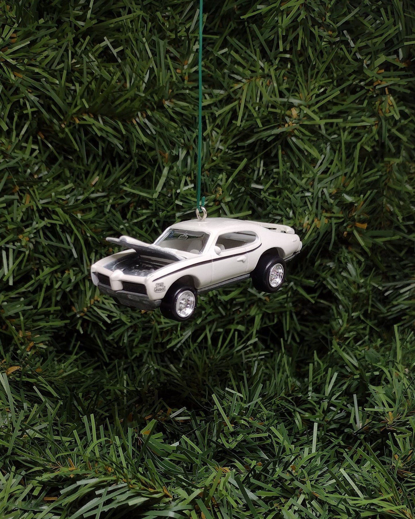 PONTIAC GTO JUDGE 1969 Ornament Christmas Tree Decoration Unique Automotive Xmas Gift Idea White Hood Opens