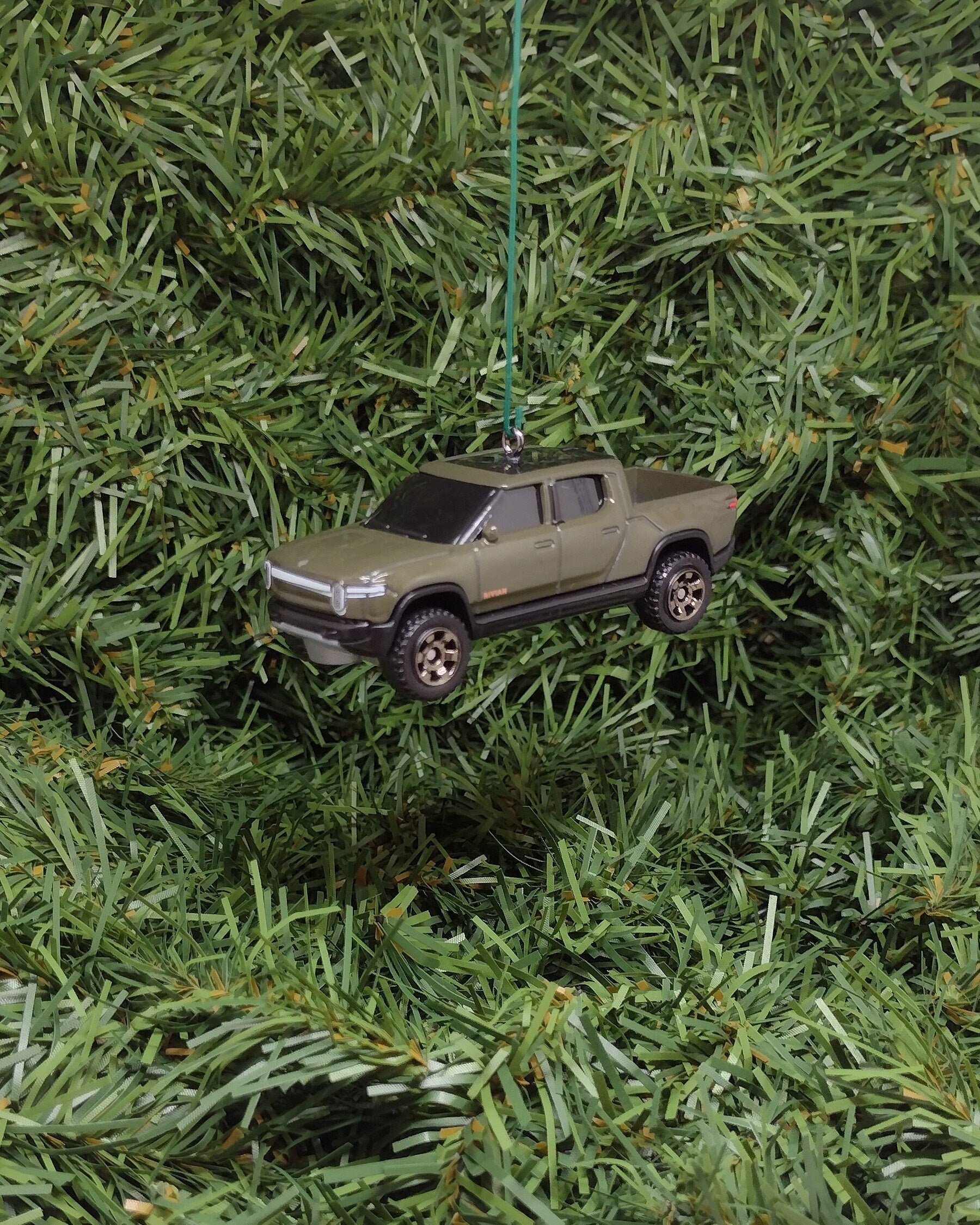 RIVIAN R1T Ornament Christmas Tree Decoration Unique Gift Idea 2022 2023 2024 EV