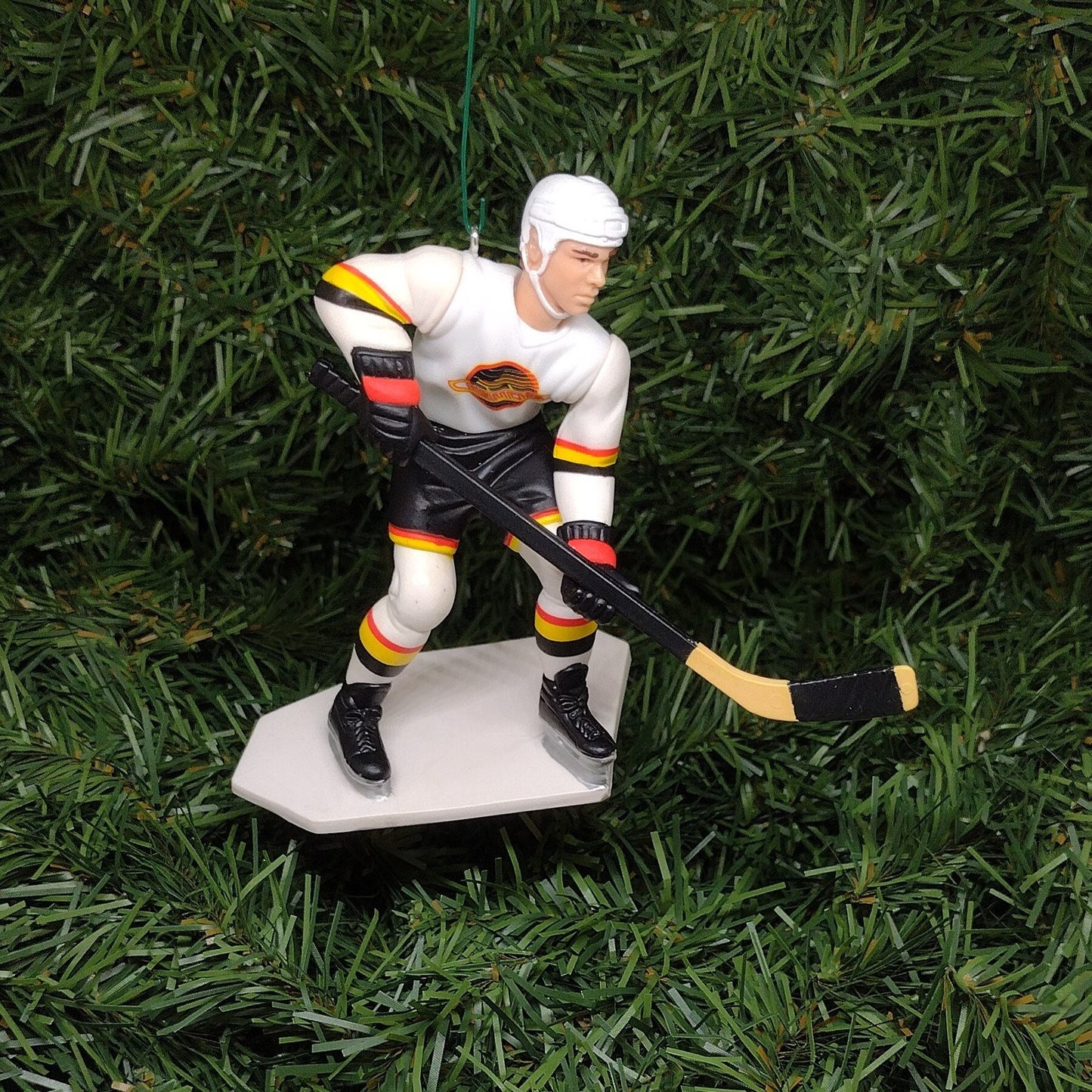 VANCOUVER CANUCKS Ornaments Henrik Sedin Pavel Bure Mark Messier NHL Hockey Christmas Tree Decoration Unique Gift idea