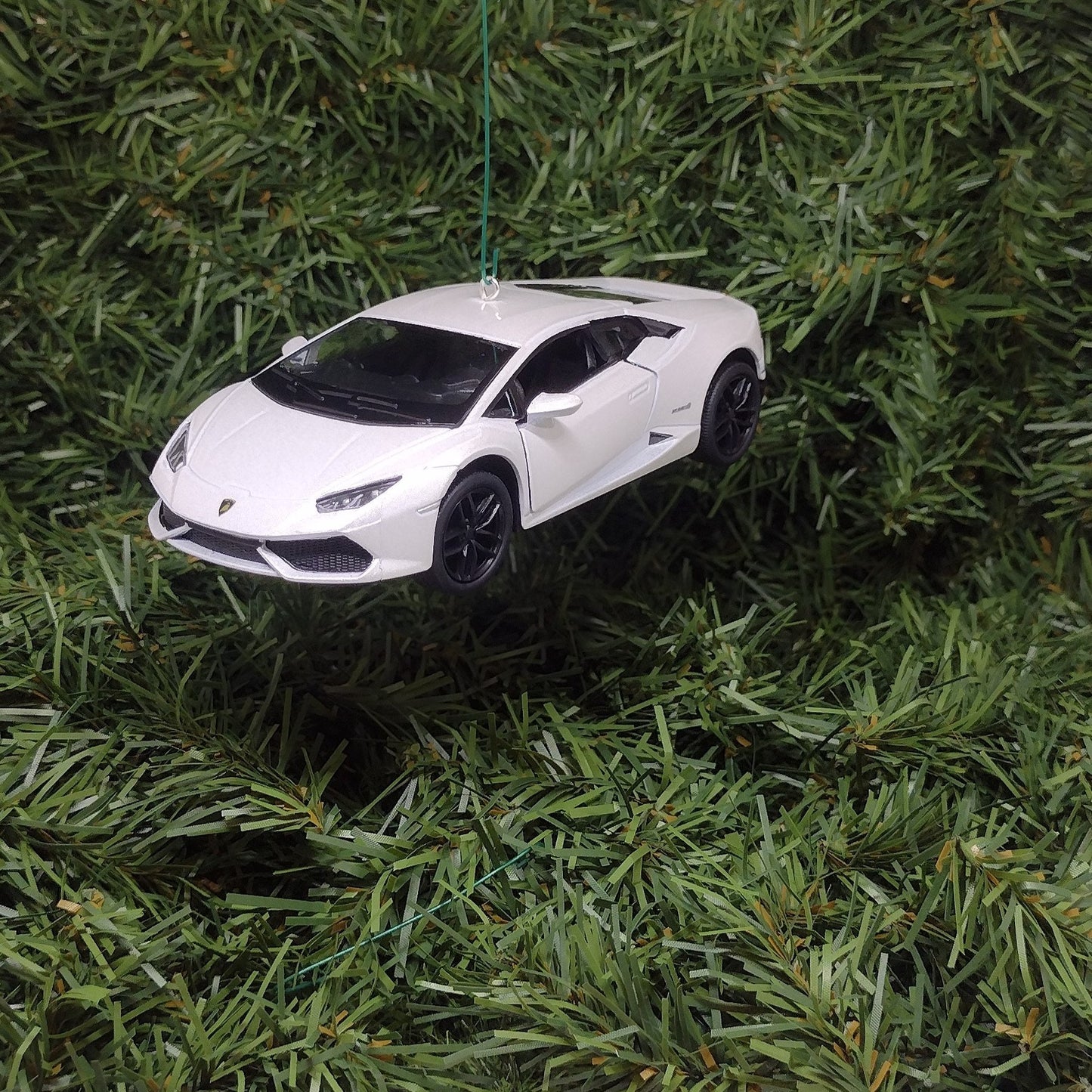 Lamborghini Ornament Huracan LP610-4 Christmas tree decoration unique gift idea for car enthusiast Lambo white