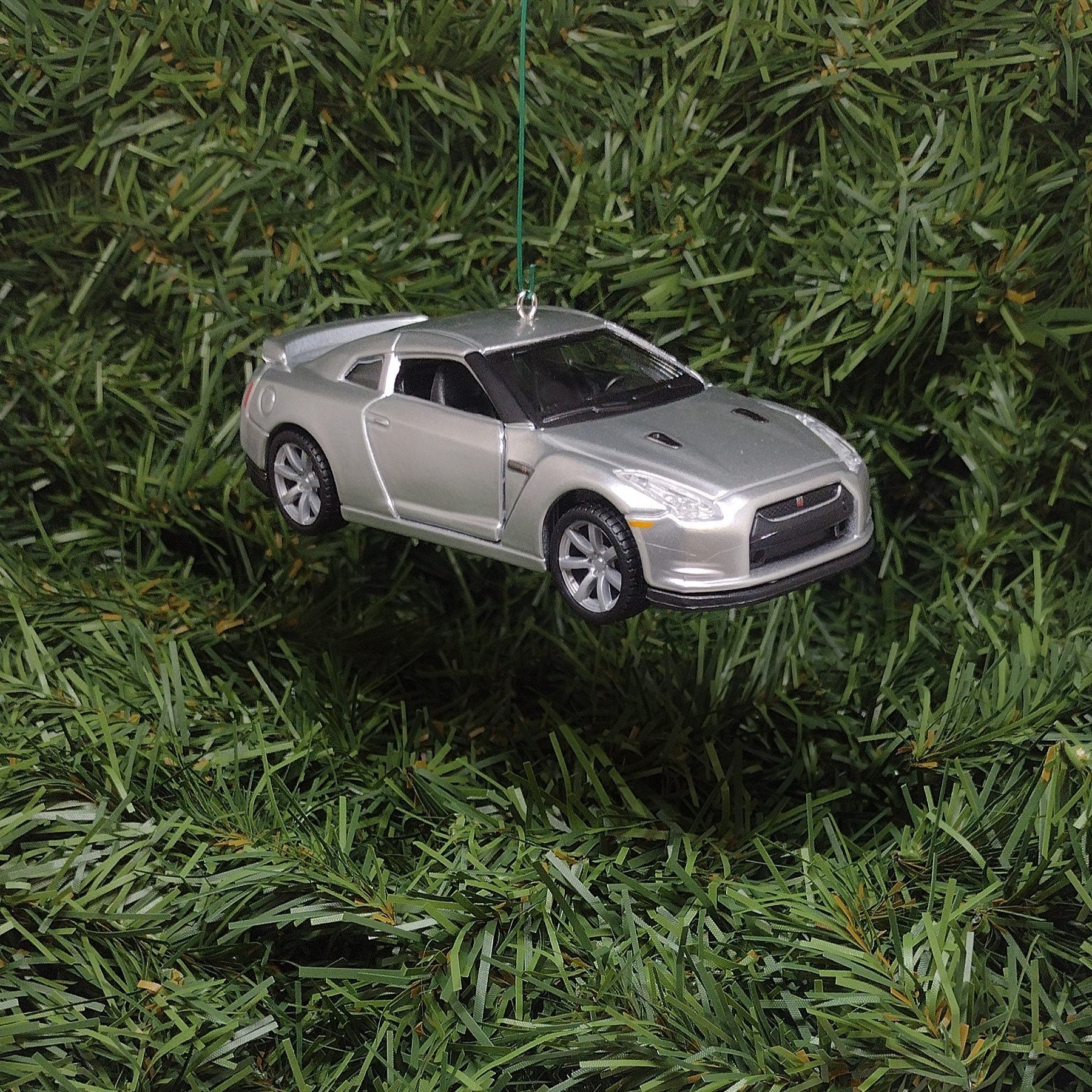 2009 NISSAN GT-R Ornament Christmas Gift Idea Unique Car Xmas Tree Decoration 2007-2011 5 inch