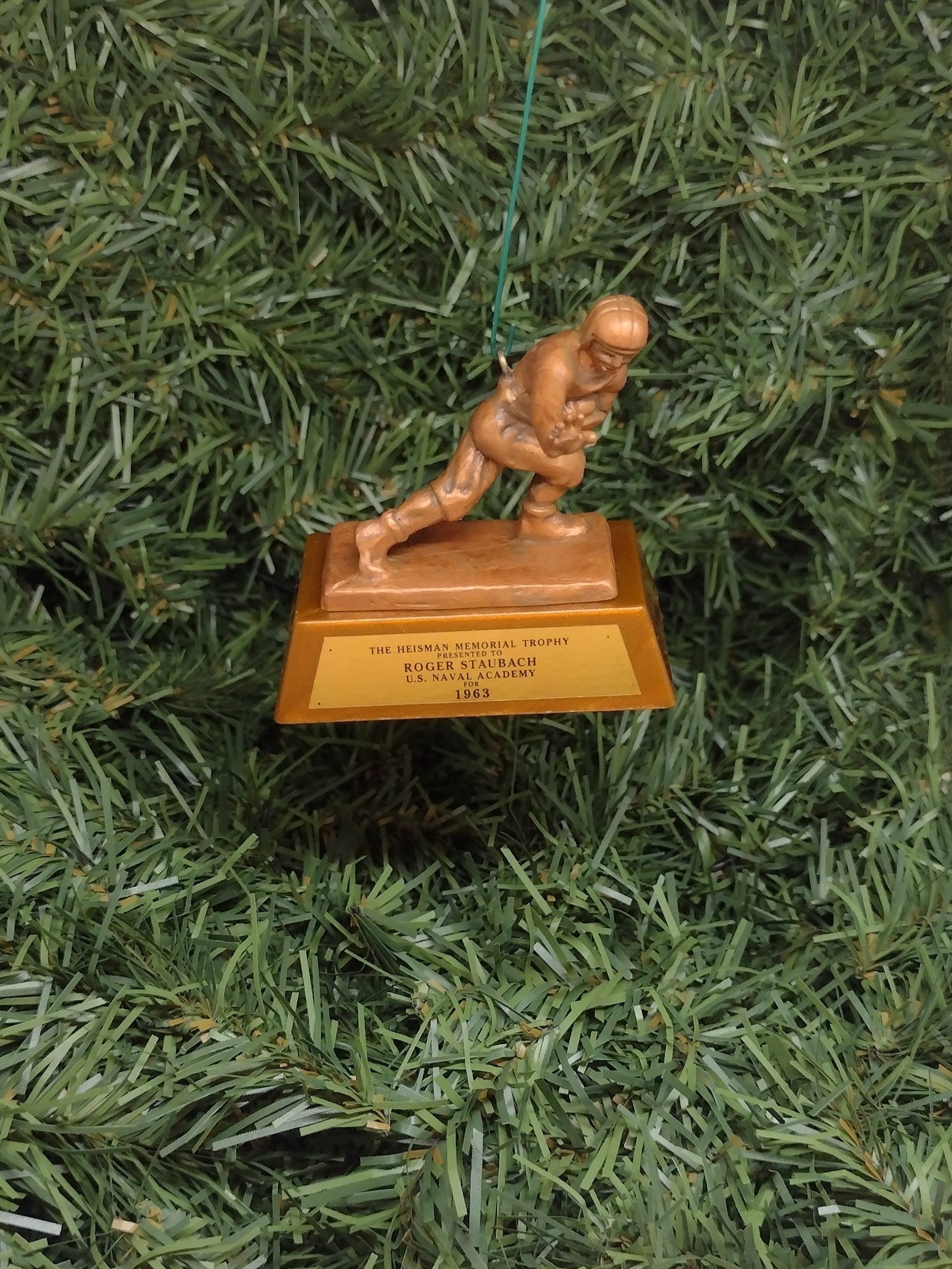 Roger Staubach NAVY MIDSHIPMEN Heisman Trophy Christmas tree ornament xmas ncaa football figure unique gift idea US Naval Academy