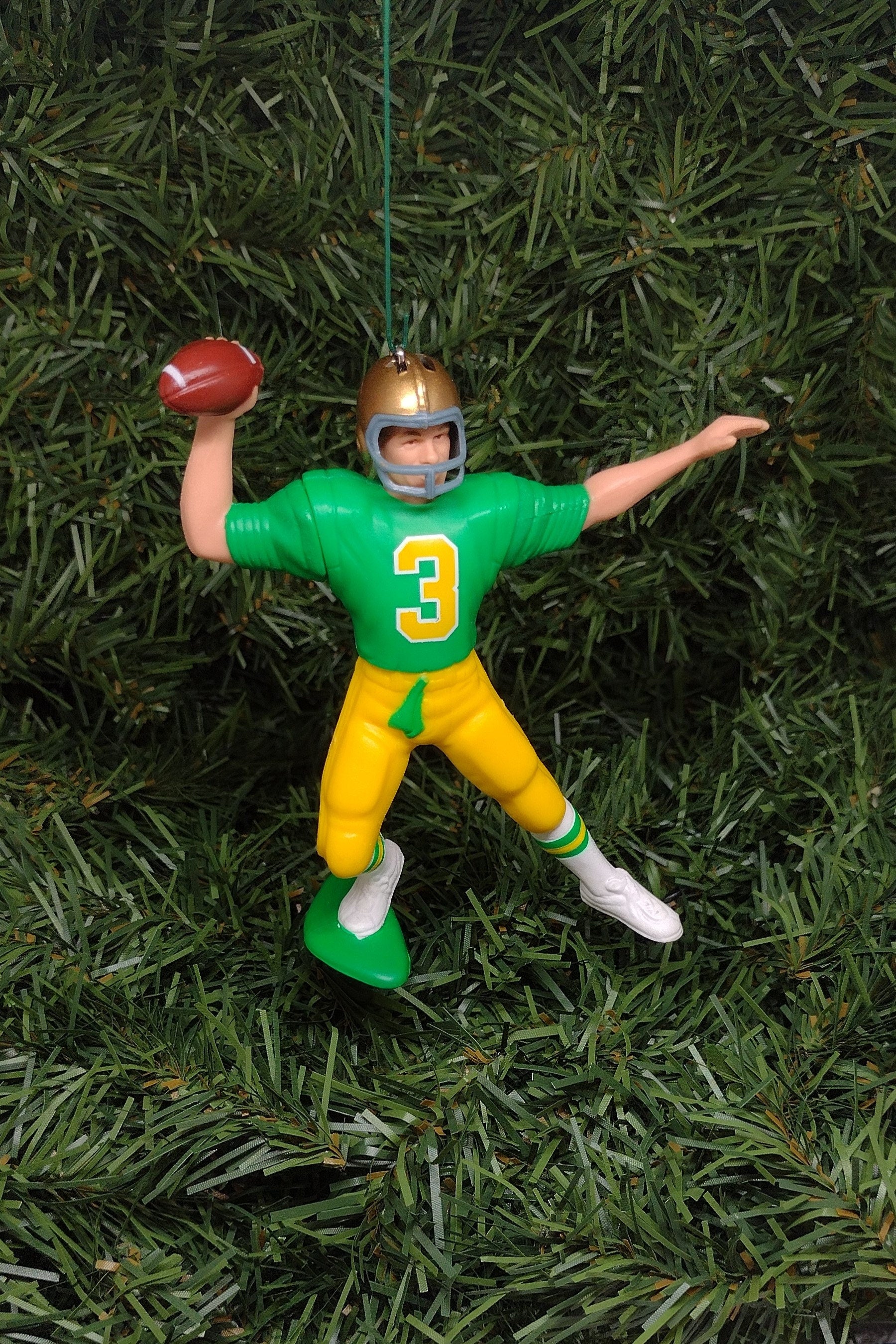 Joe Montana NOTRE DAME Ornament Christmas tree decoration Fighting Irish NCAA football figure unique gift idea