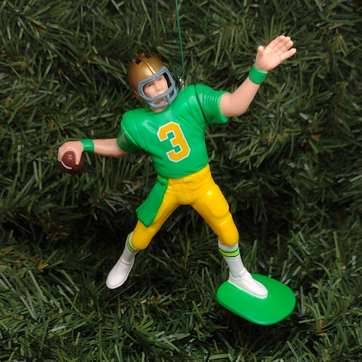 Joe Montana NOTRE DAME Ornament Christmas Gift Fighting Irish NCAA Football figure