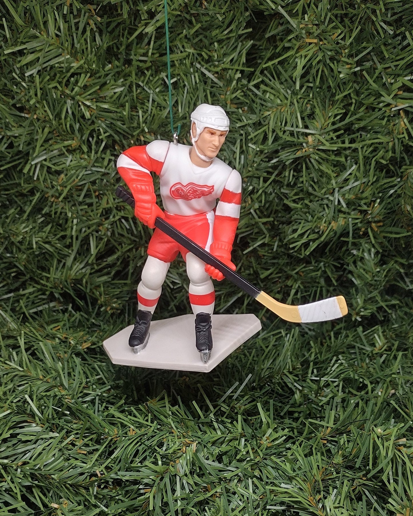 DETROIT RED WINGS Ornaments Christmas Gift Idea Sergei Fedorov/Chris Osgood/Steve Yzerman Unique Xmas Tree Decoration Nhl Hockey Figure