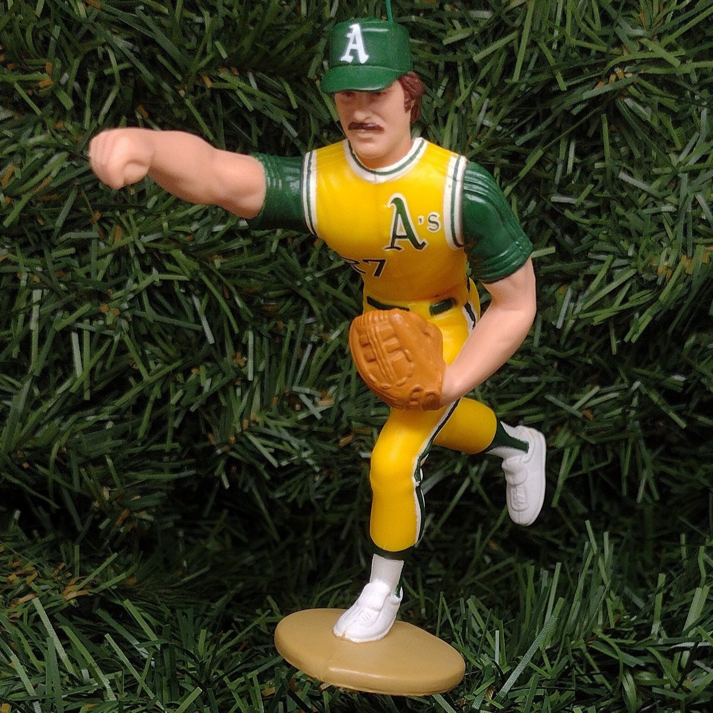 Catfish Hunter Oakland Athletics A's Christmas Tree Ornament Mlb Baseball Xmas Figure Unique Gift Idea