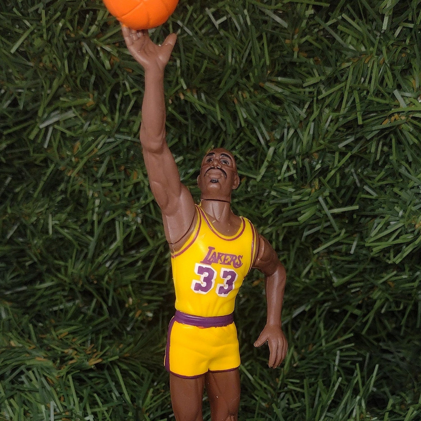 Kareem Abdul Jabbar LOS ANGELES LAKERS Ornament Christmas tree decoration nba basketball figure unique Xmas gift idea