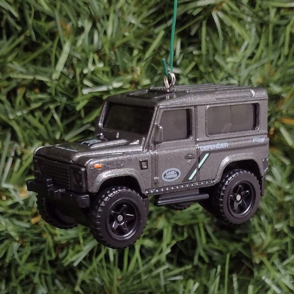 LAND ROVER Defender 90 Ornament Christmas Tree Decoration Unique Xmas Gift Idea 4x4 SUV