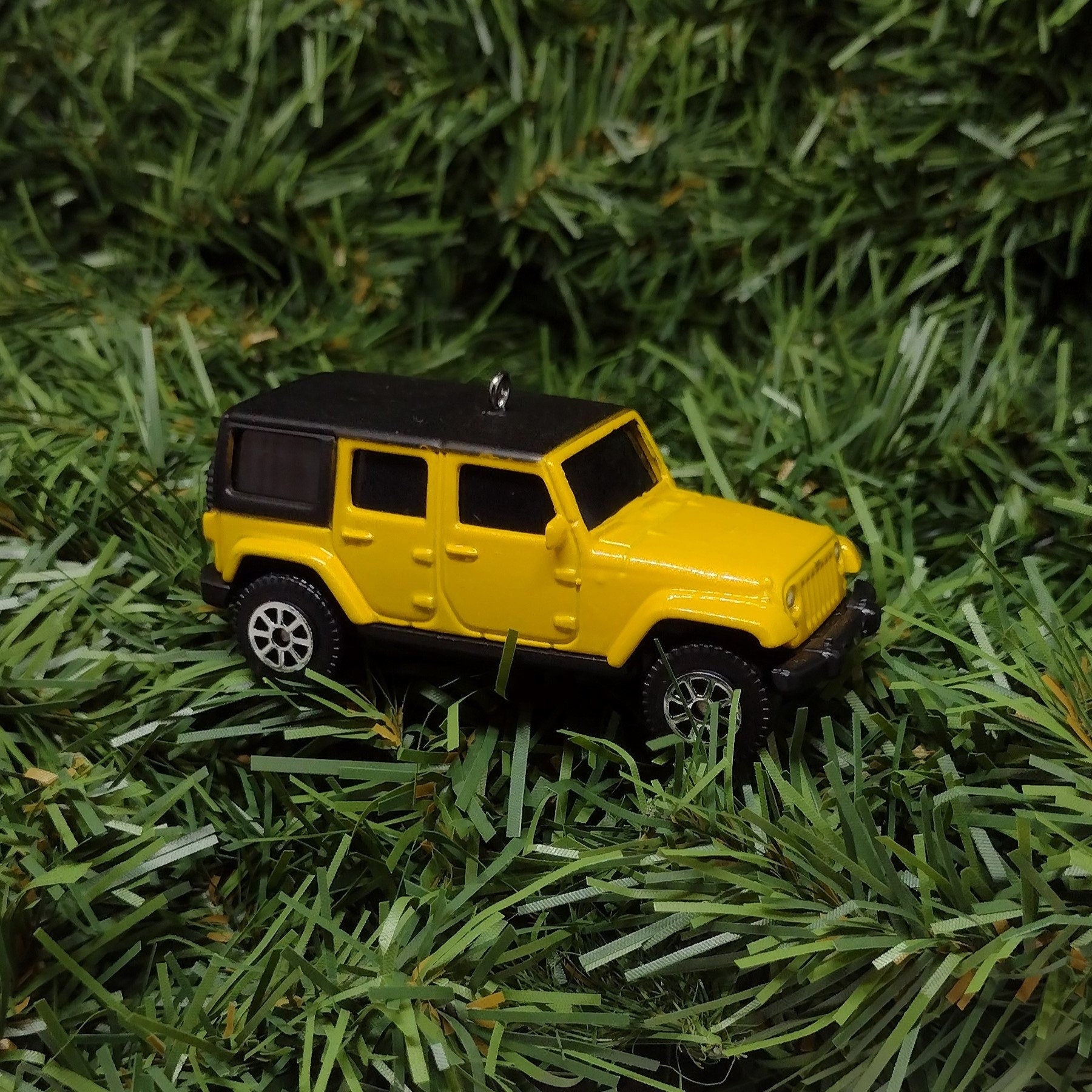 Jeep Wrangler Christmas ornament, fun gift idea, car enthusiast, man cave, unique xmas tree