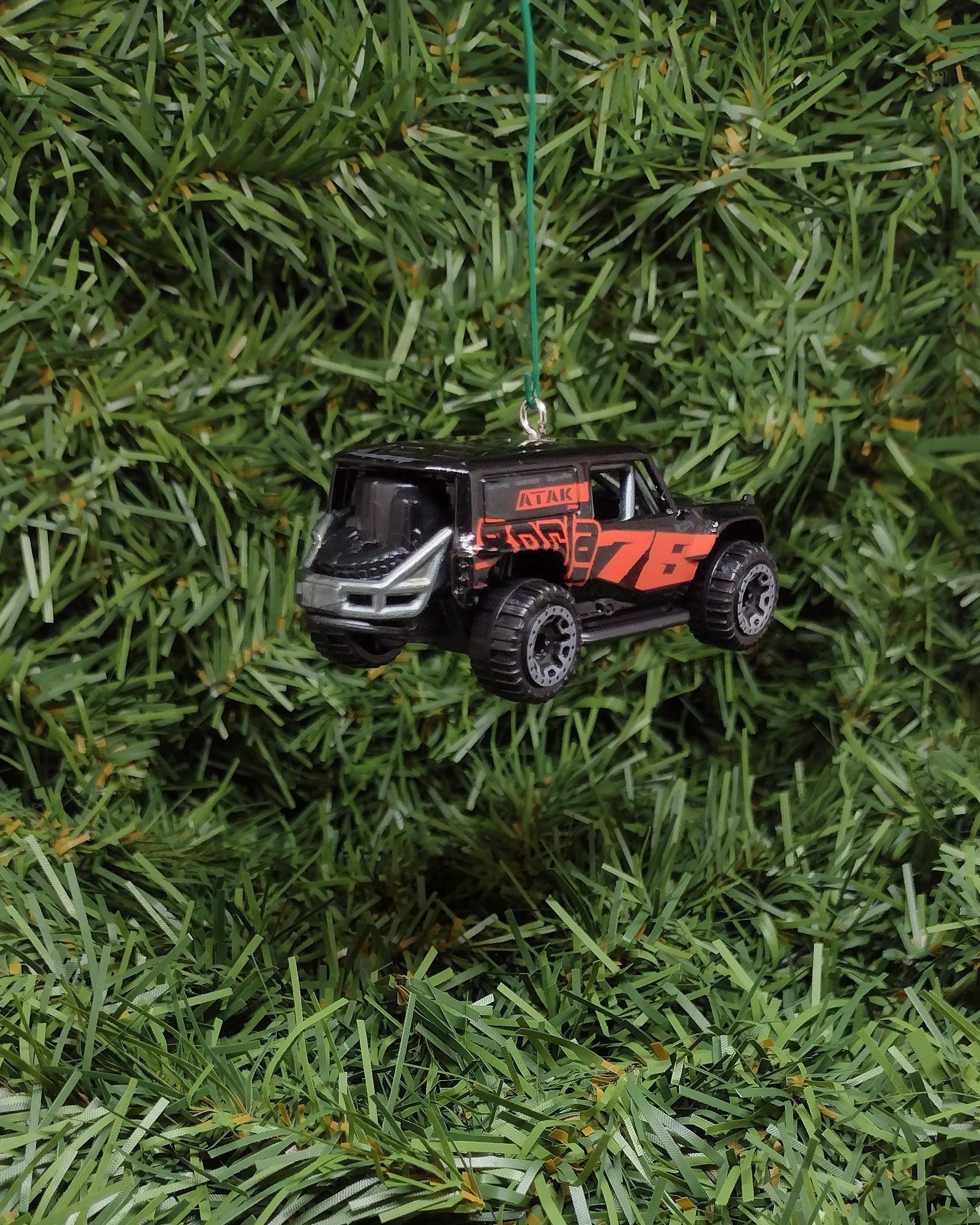 Ford Bronco Ornament Christmas Tree Decoration fun gift idea for car enthusiast unique Xmas present 3 inch Off Road Racing