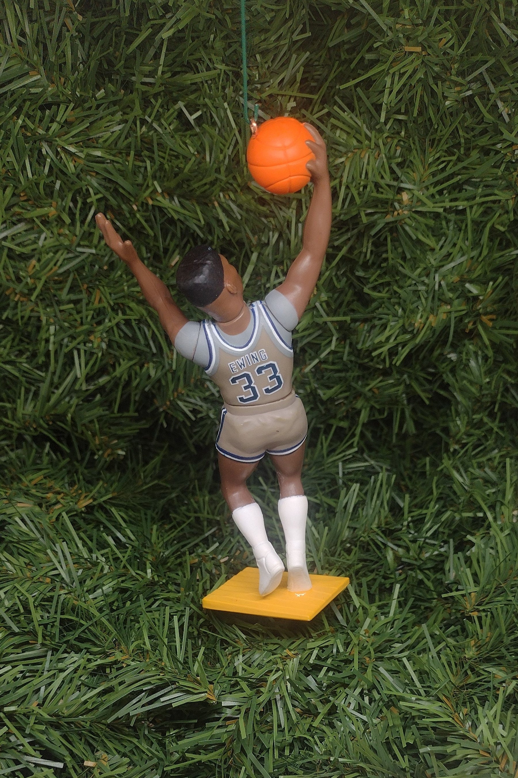 Patrick Ewing GEORGETOWN HOYAS Christmas Ornament NCAA basketball figure unique gift idea