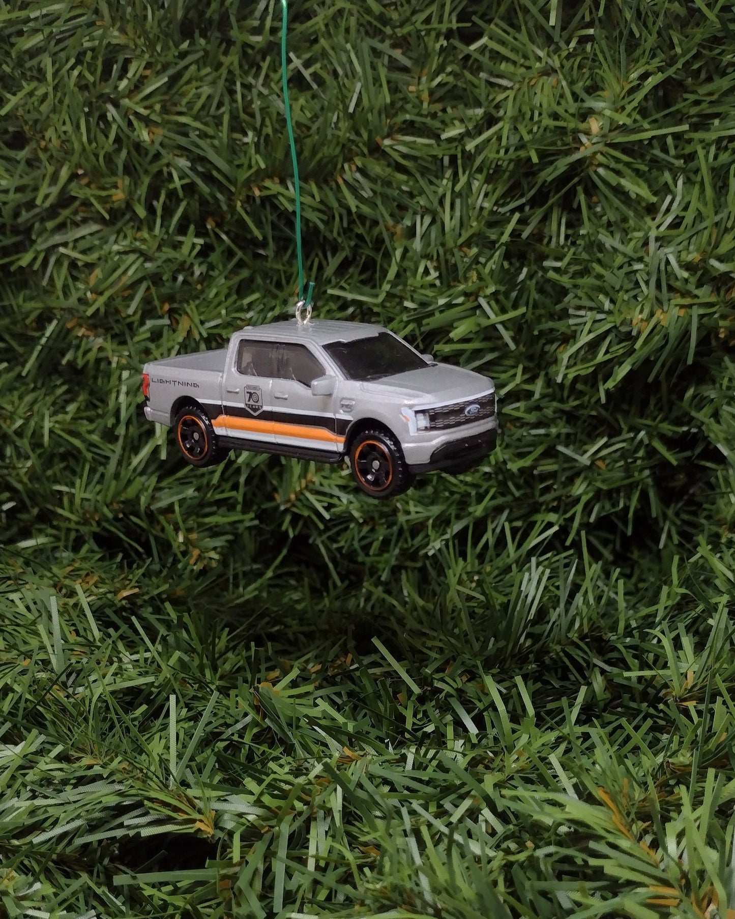 Ford F-150 Ornament 2022 Lightning Pickup Truck Christmas tree decoration fun automotive gift for car enthusiast or man cave tree