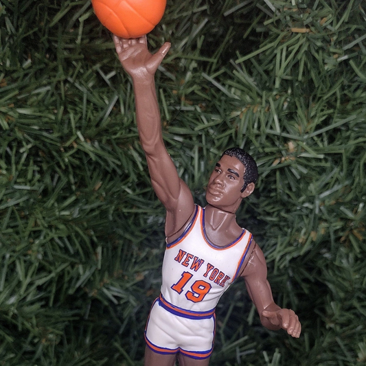 Willis Reed NEW YORK KNICKS Christmas Ornament NBA Basketball Figure Unique Gift Finals Champion MVP