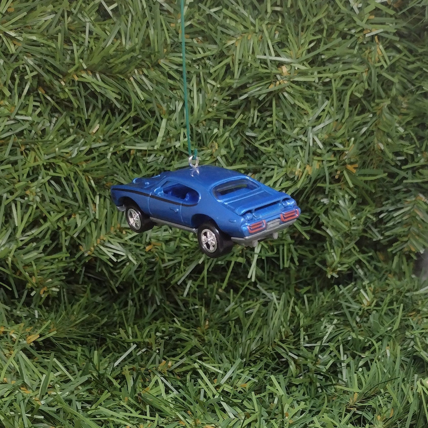 PONTIAC GTO JUDGE 1969 Ornament Christmas Tree Decoration Unique Automotive Xmas Gift Idea Blue