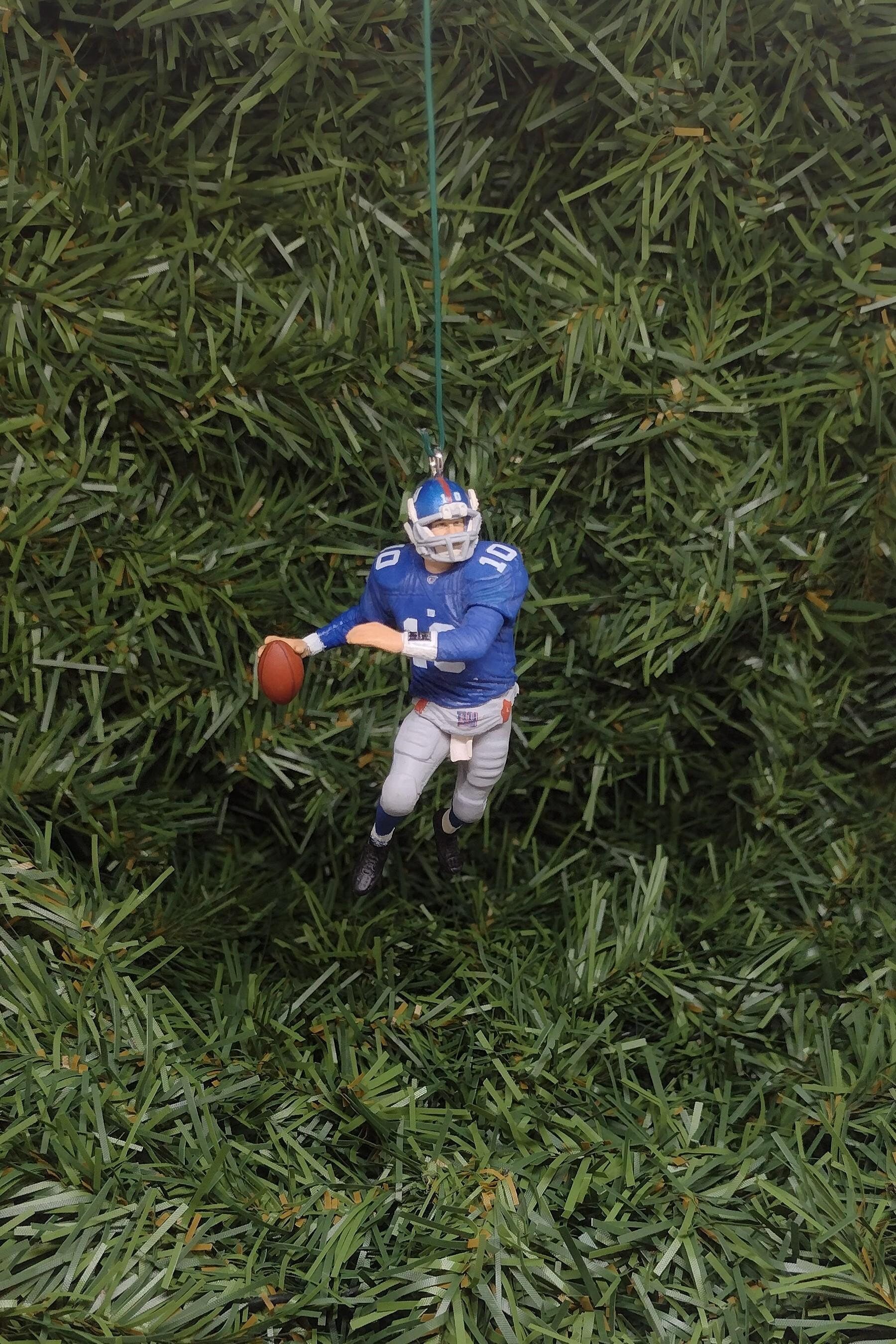 NEW YORK GIANTS Ornament Eli Manning Christmas Tree Decoration Unique Xmas Gift Idea Nfl football