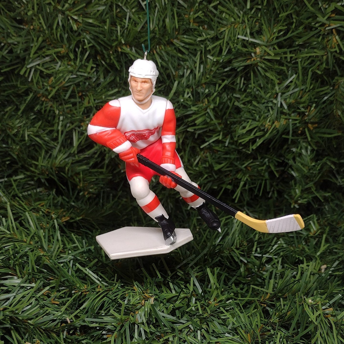 DETROIT RED WINGS Ornaments Christmas Gift Idea Sergei Fedorov/Chris Osgood/Steve Yzerman Unique Xmas Tree Decoration Nhl Hockey Figure