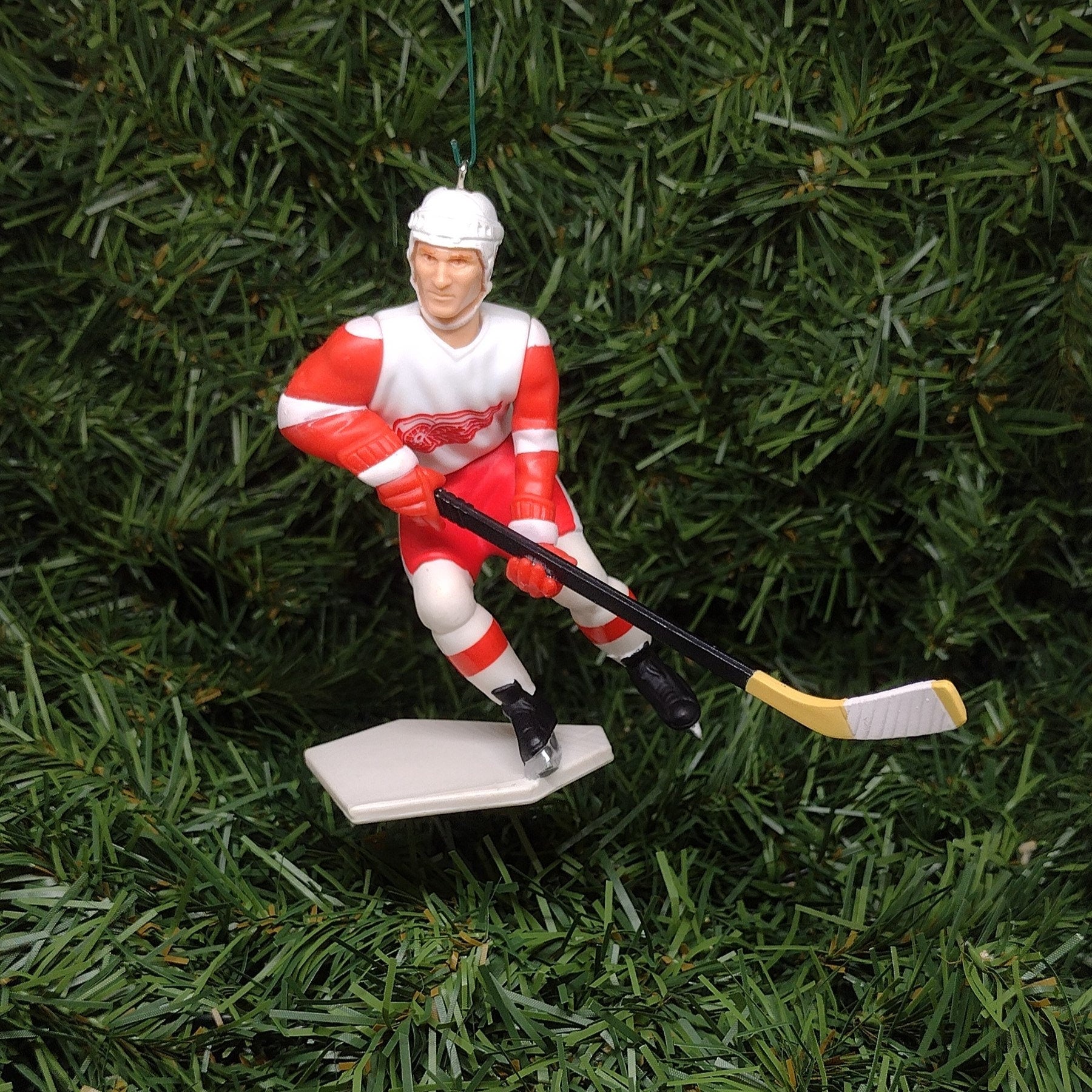 DETROIT RED WINGS Ornaments Christmas Gift Idea Sergei Fedorov/Chris Osgood/Steve Yzerman Unique Xmas Tree Decoration Nhl Hockey Figure