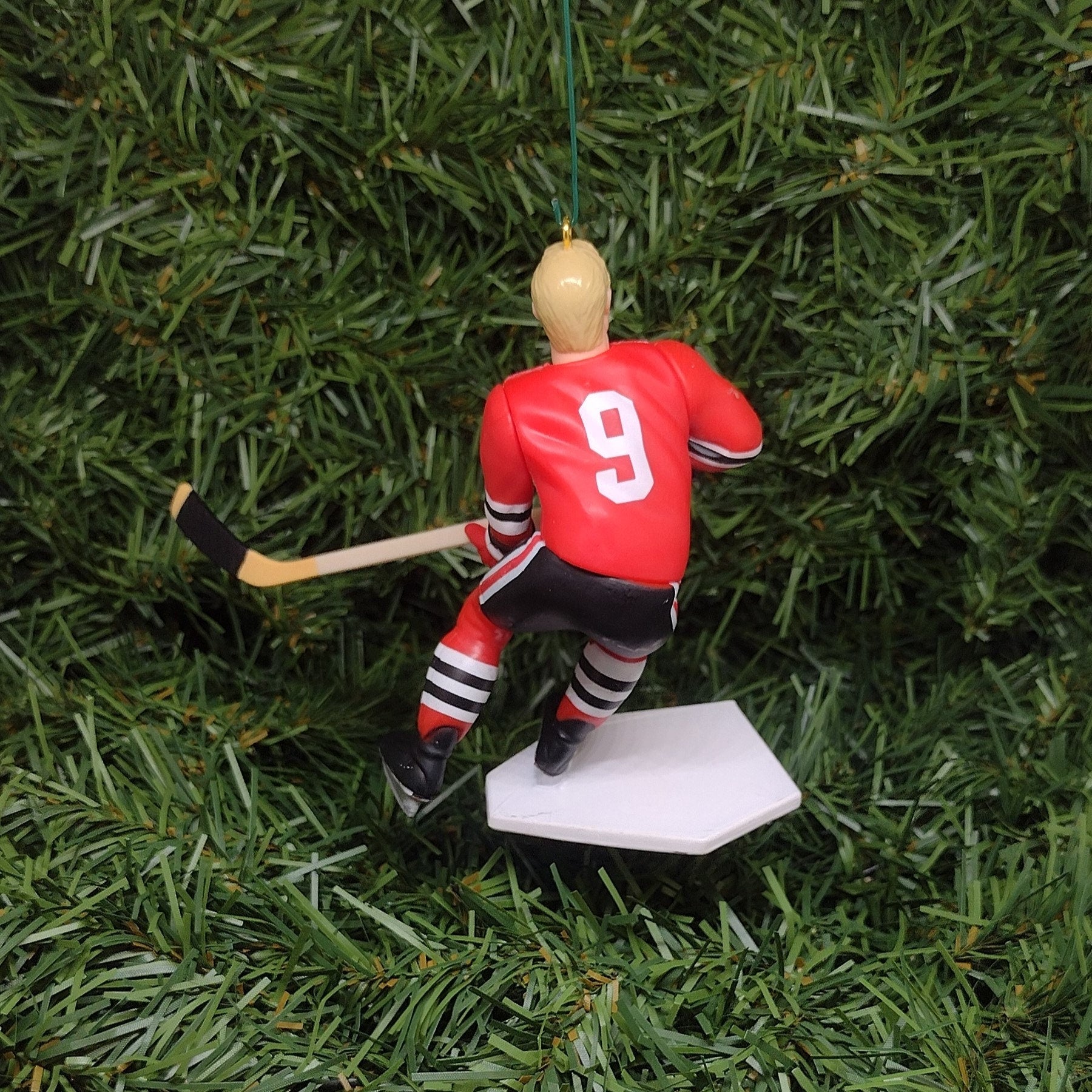 Bobby Hull CHICAGO BLACKHAWKS Ornament Christmas tree decoration NHL hockey figure unique Xmas gift idea