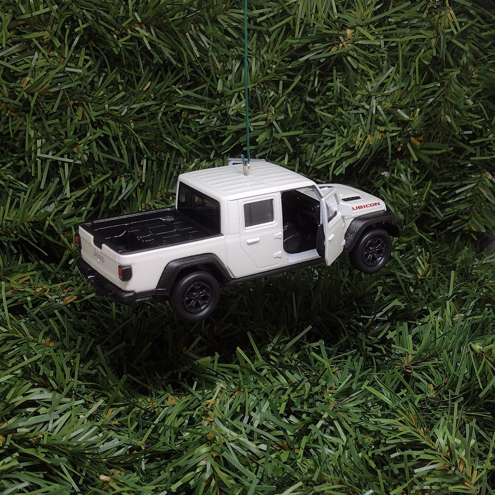 JEEP GLADIATOR Ornament Christmas Gift Idea Fun Automotive Xmas Tree Decoration 5 inch White 2019-2024