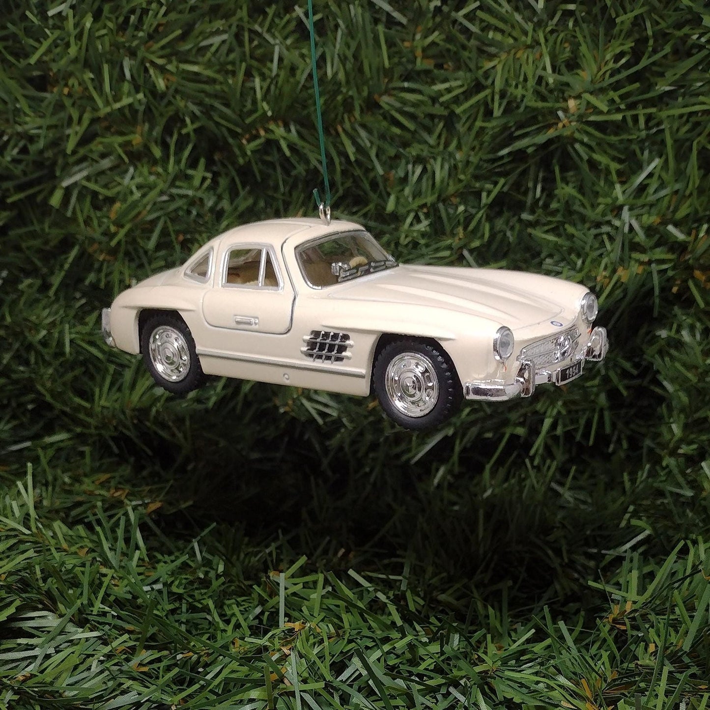 1954 Mercedes-Benz 300 SL Ornament Christmas Tree Decoration Fun Automotive Xmas Gift Idea 5 inch 1955 1956 1957 Eggshell White/Light Cream