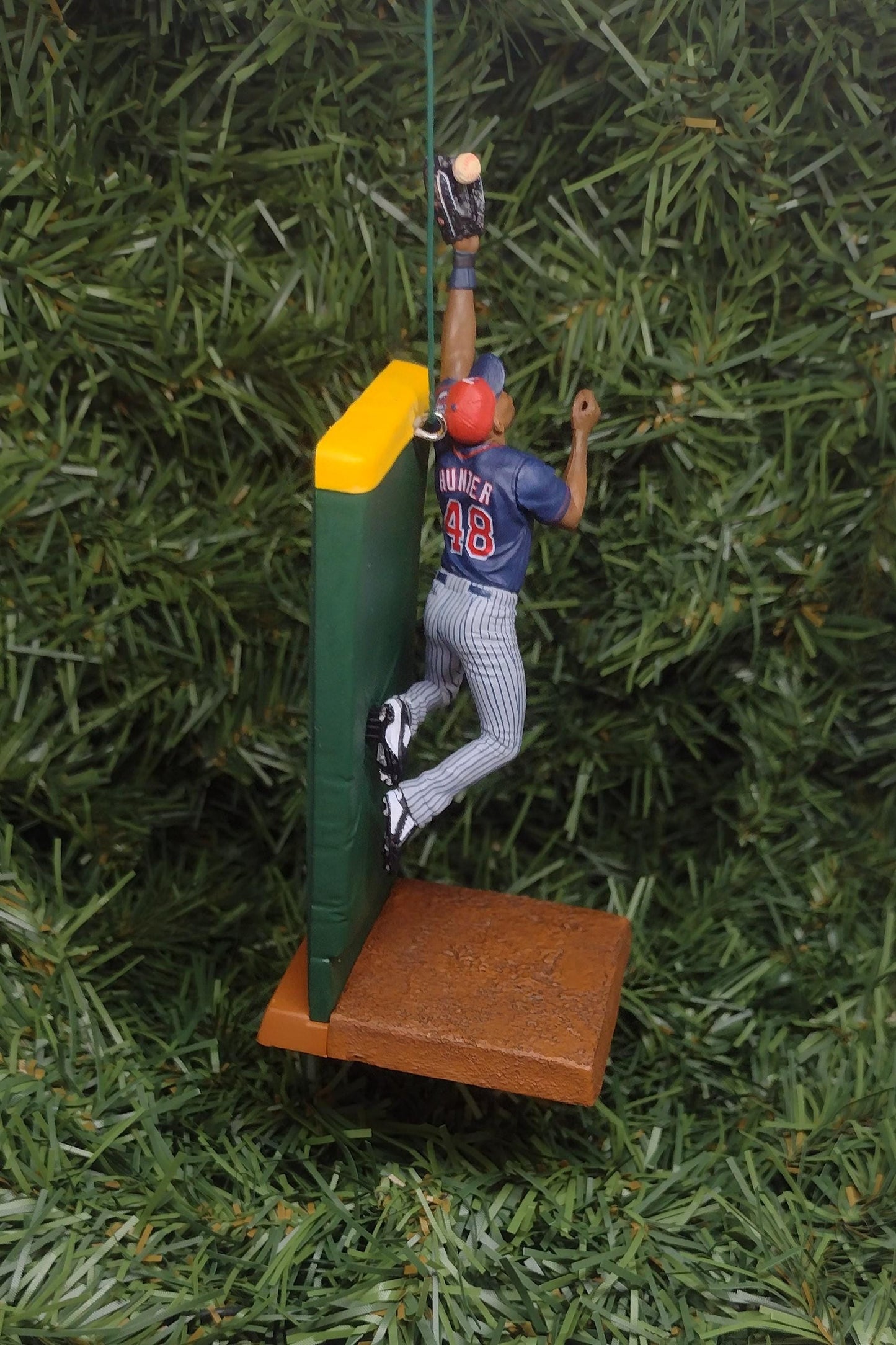 MINNESOTA TWINS Ornament Torii Hunter Christmas tree decoration Unique Gift Idea MLB Baseball Figure