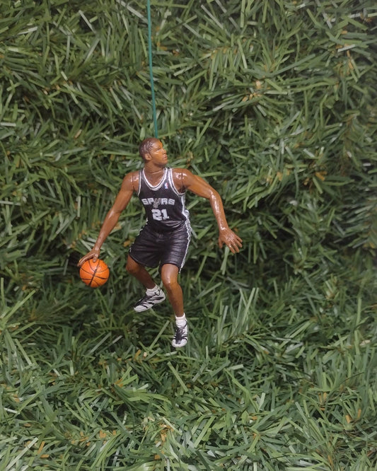 Tim Duncan SAN ANTONIO SPURS Christmas Ornament Unique Gift Idea Xmas Tree Decoration Nba Basketball figure