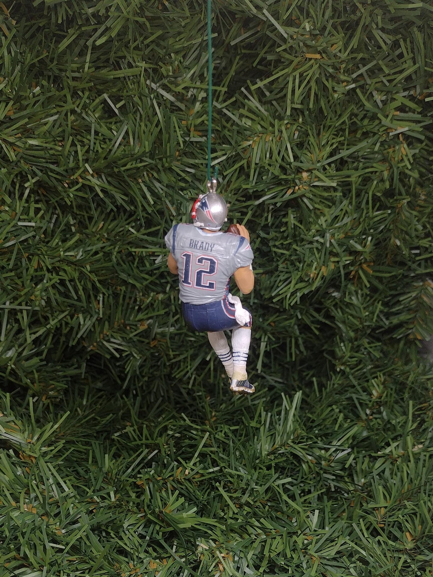 Tom Brady NEW ENGLAND PATRIOTS Christmas ornament Xmas tree nfl football figure unique gift idea