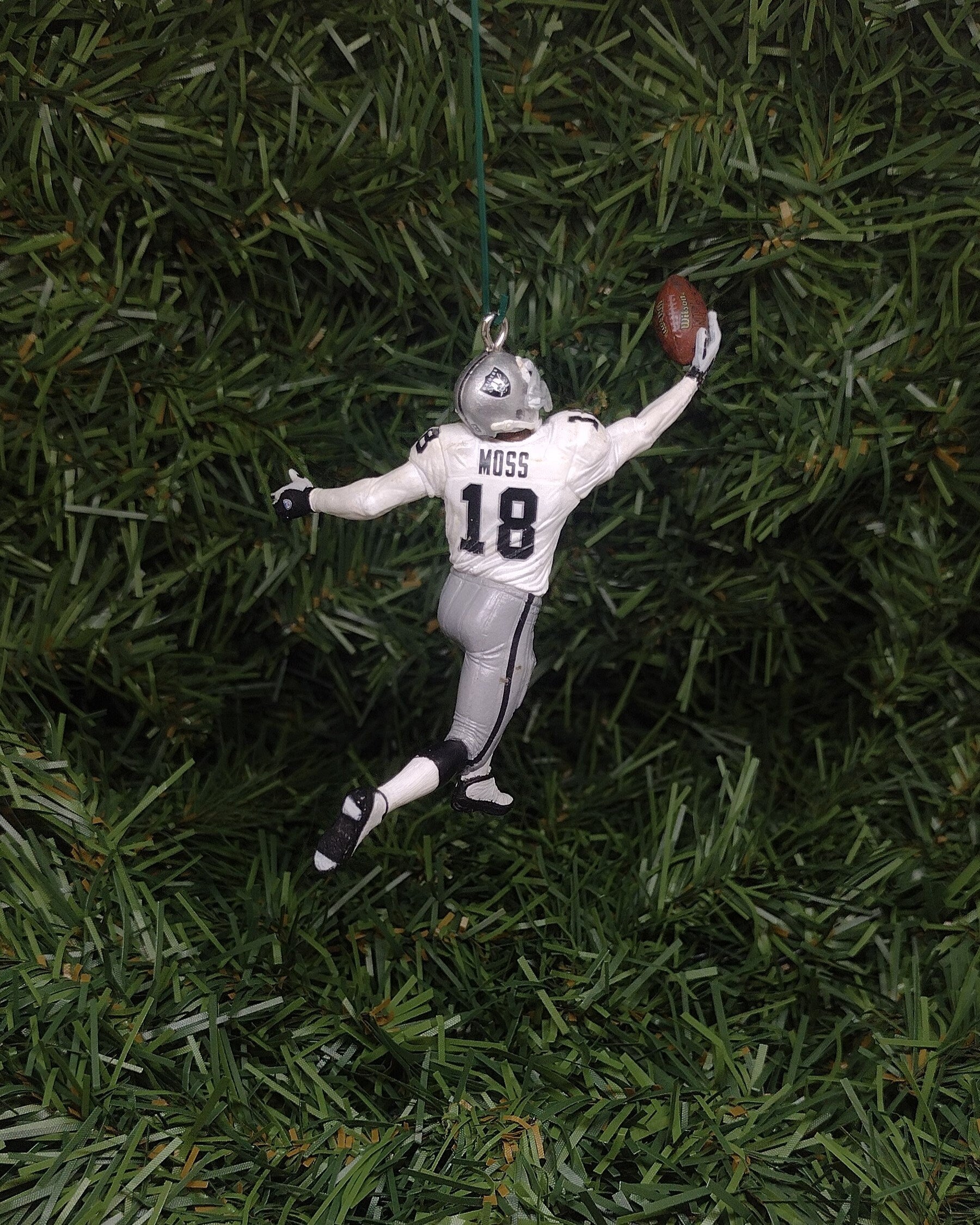 Randy Moss Oakland Raiders Ornament Christmas Gift Idea Unique Xmas Tree Decoration NFL football figure Las Vegas