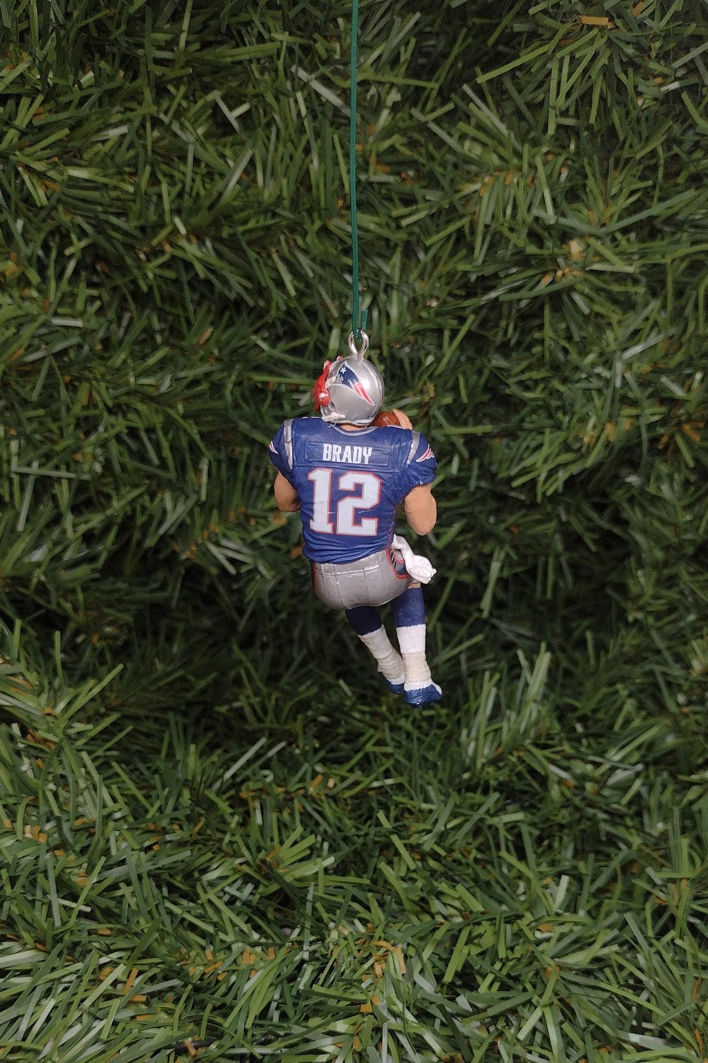 Tom Brady NEW ENGLAND PATRIOTS Christmas ornament Xmas tree nfl football figure unique gift idea