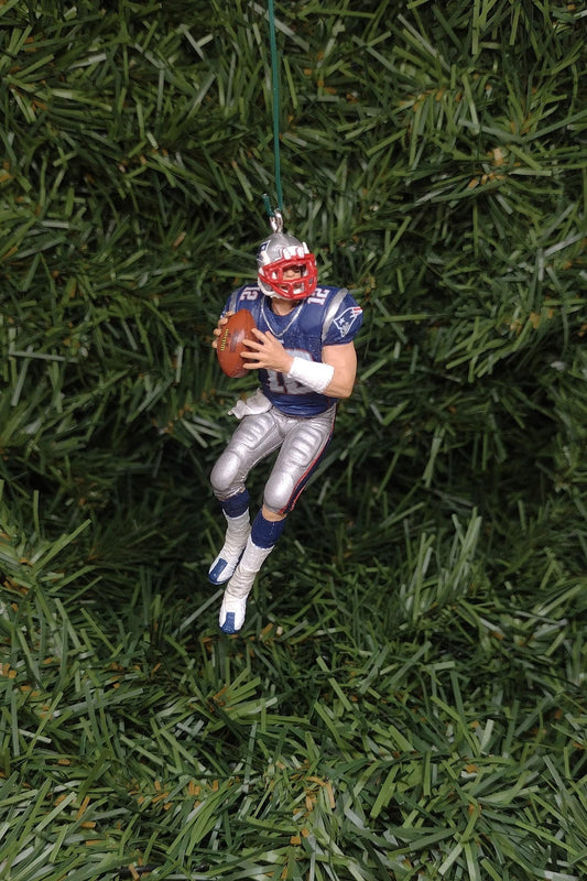 Tom Brady NEW ENGLAND PATRIOTS Christmas ornament Xmas tree nfl football figure unique gift idea