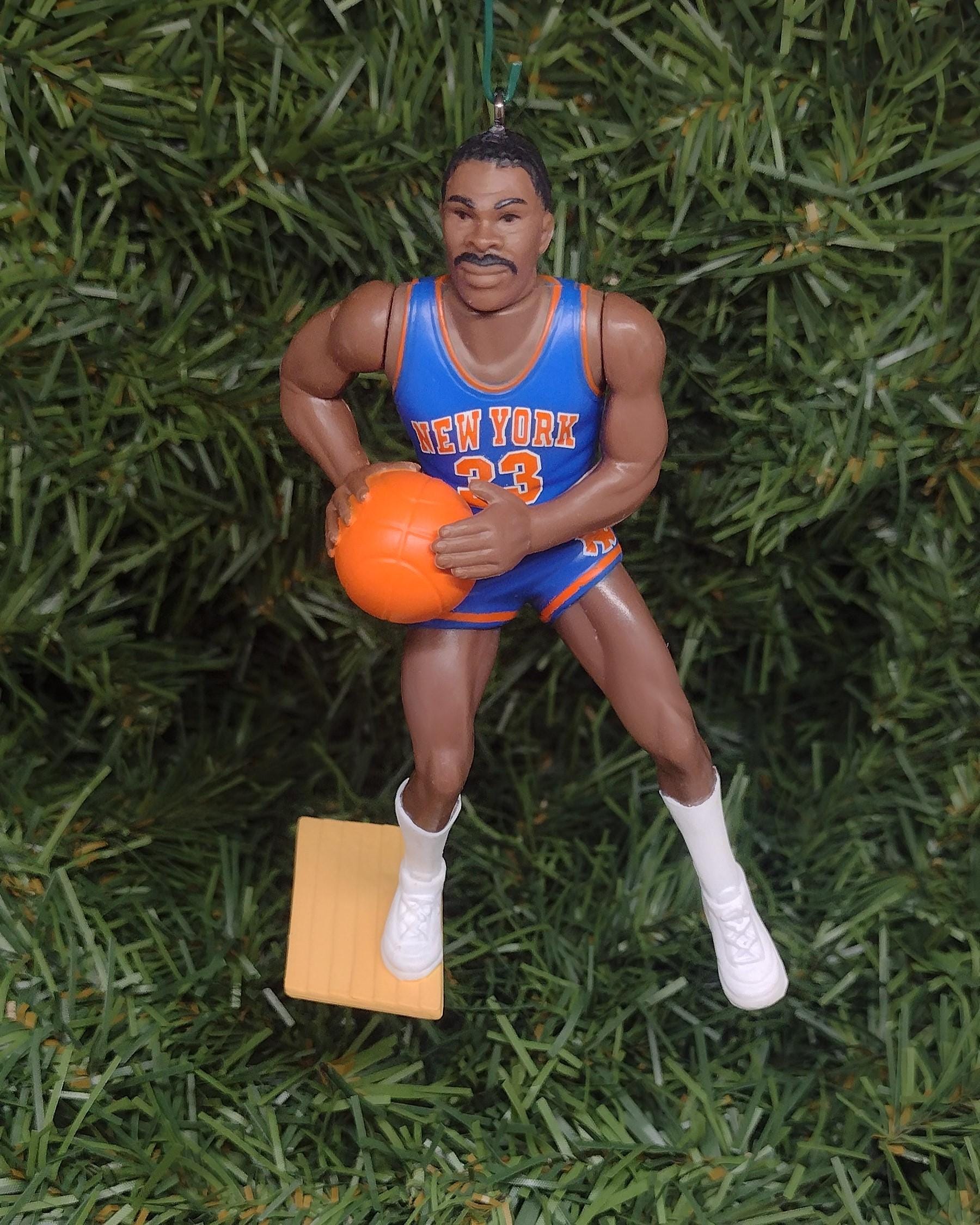 Patrick Ewing NEW YORK KNICKS Christmas tree ornament xmas nba basketball figure unique gift idea Knick ornaments