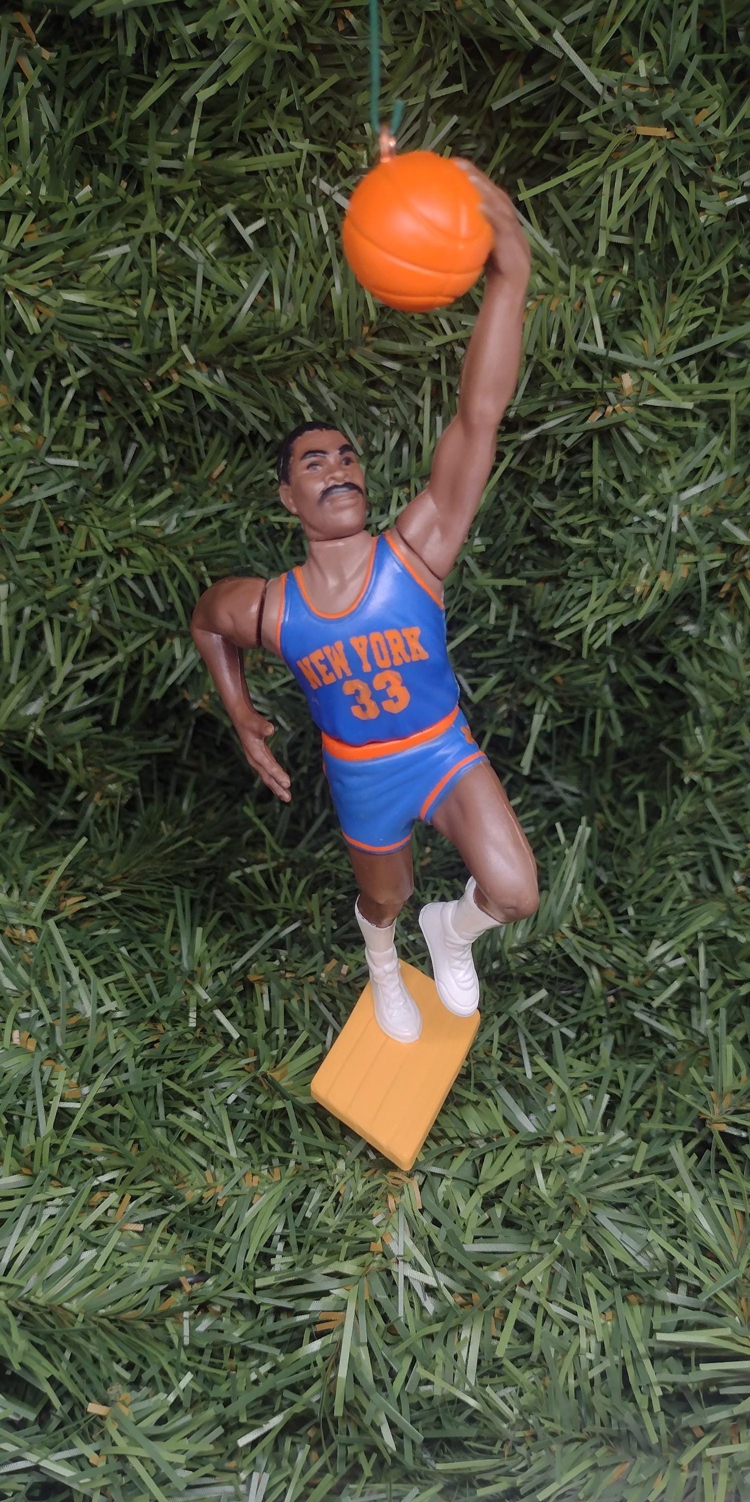 Patrick Ewing NEW YORK KNICKS Christmas tree ornament xmas nba basketball figure unique gift idea Knick ornaments