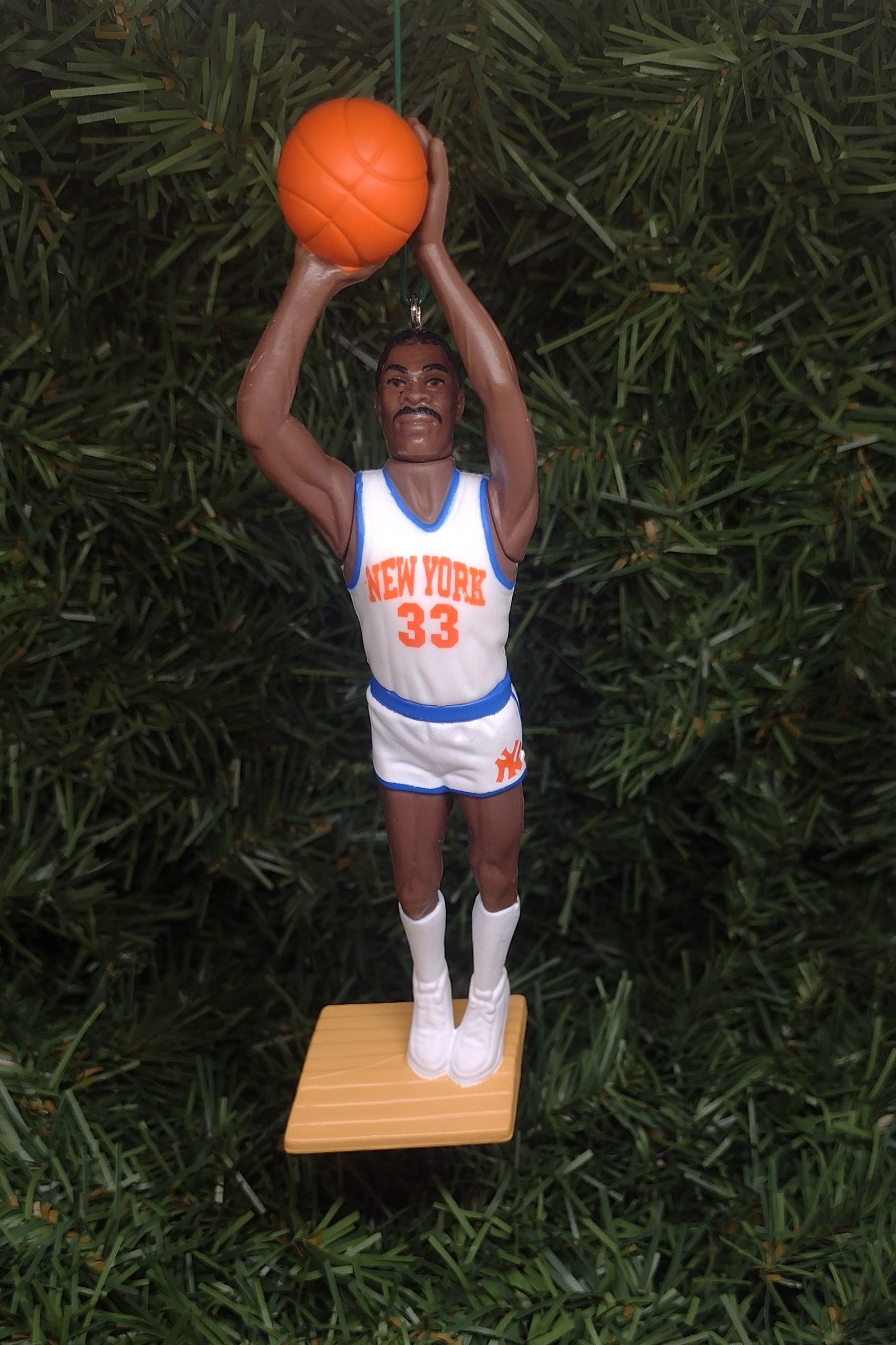 Patrick Ewing NEW YORK KNICKS Christmas tree ornament xmas nba basketball figure unique gift idea Knick ornaments