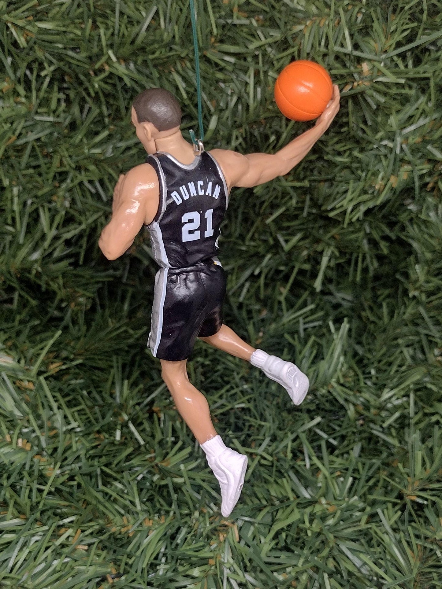 Tim Duncan SAN ANTONIO SPURS Christmas ornament xmas tree nba basketball figure unique gift idea spur ornaments