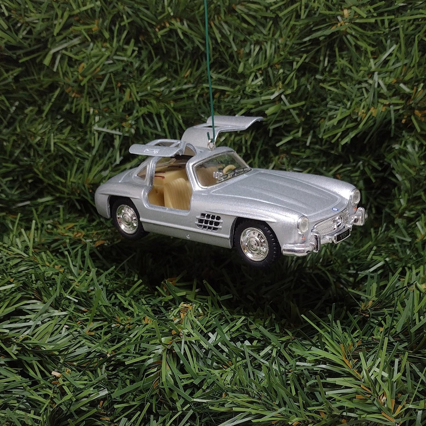 1954 Mercedes-Benz 300 SL Ornament Christmas Tree Decoration Fun Automotive Xmas Gift Idea 5 inch 1955 1956 1957 Silver