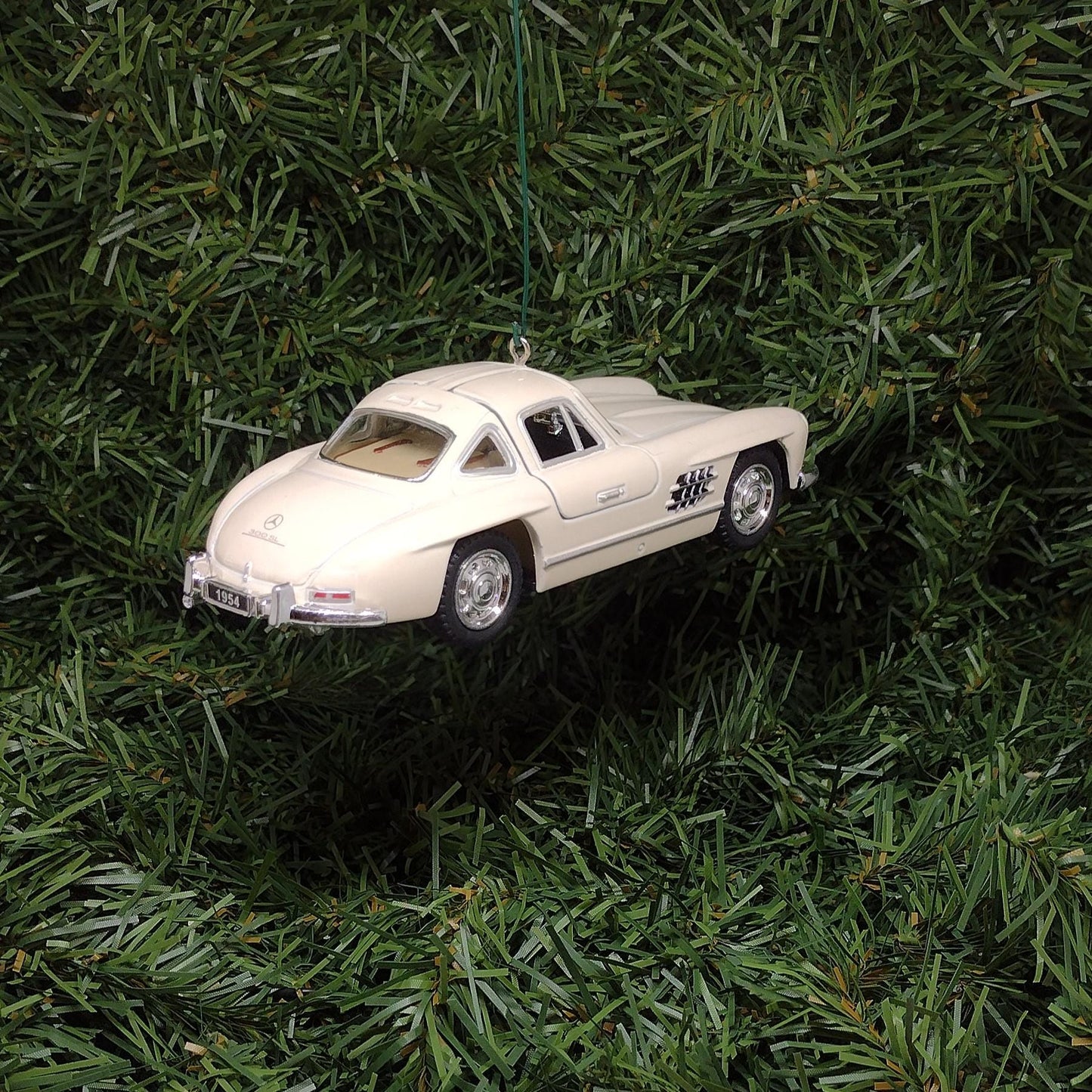 1954 Mercedes-Benz 300 SL Ornament Christmas Tree Decoration Fun Automotive Xmas Gift Idea 5 inch 1955 1956 1957 Eggshell White/Light Cream