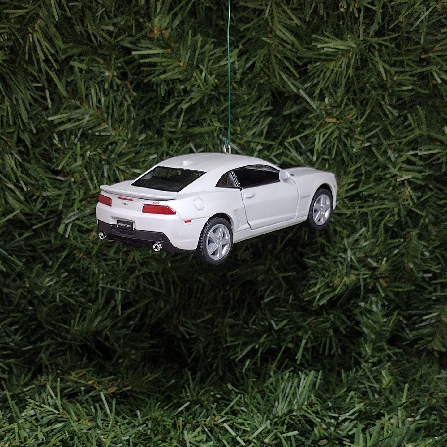 Chevy Camaro Ornament 2014 Christmas Tree Decoration Fun Automotive Xmas Gift Idea 5 inch Chevrolet White