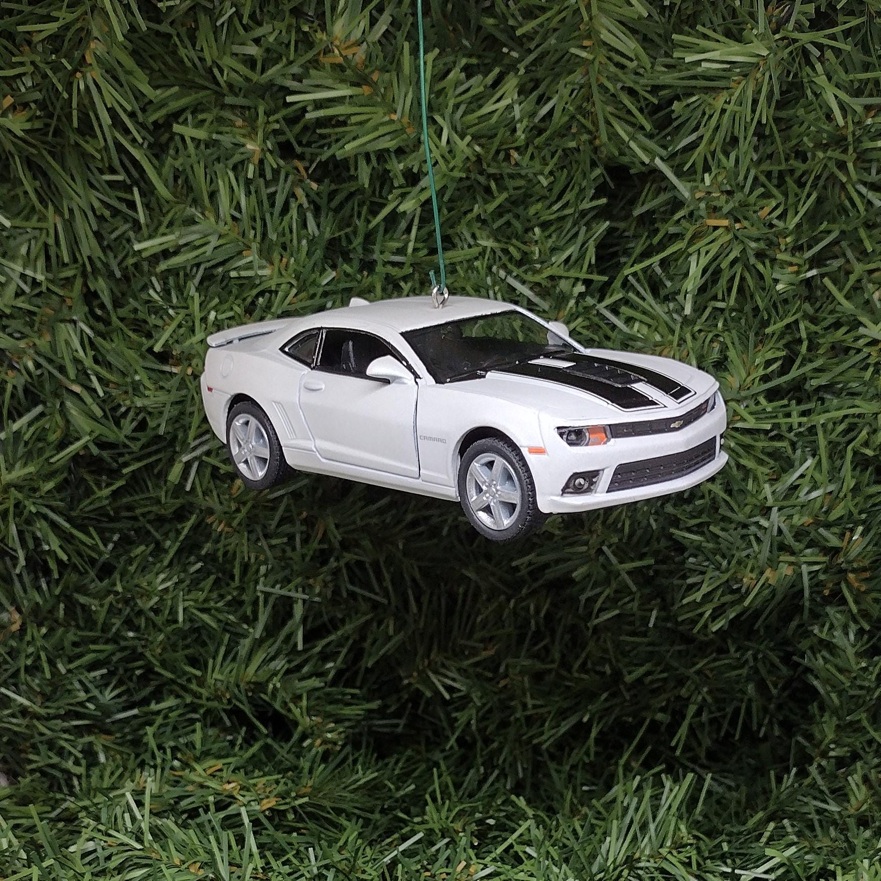 Chevy Camaro Ornament 2014 Christmas Tree Decoration Fun Automotive Xmas Gift Idea 5 inch Chevrolet White