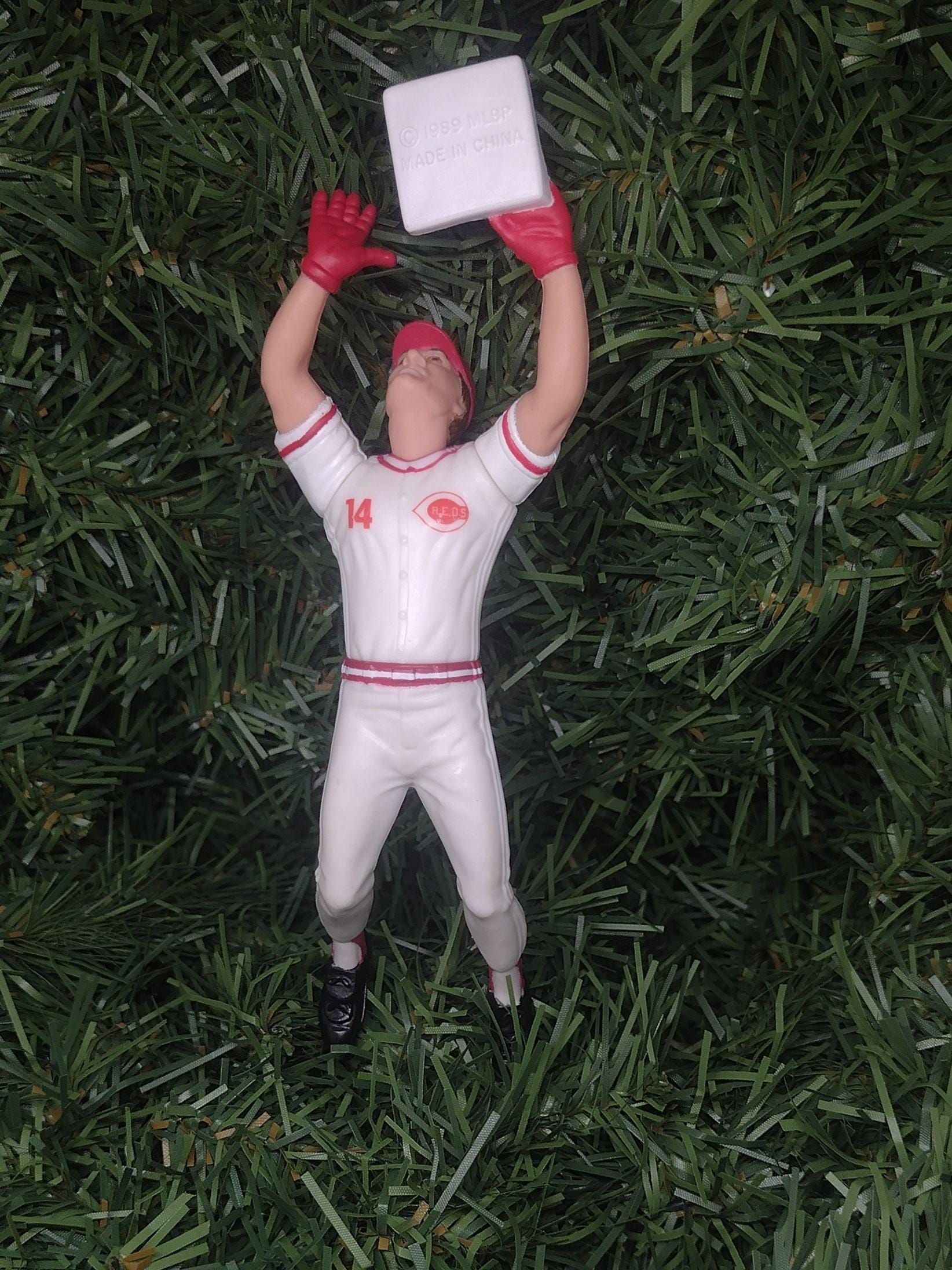 Pete Rose "Charlie Hustle" CINCINNATI REDS Christmas tree ornament MLB baseball xmas figure unique gift