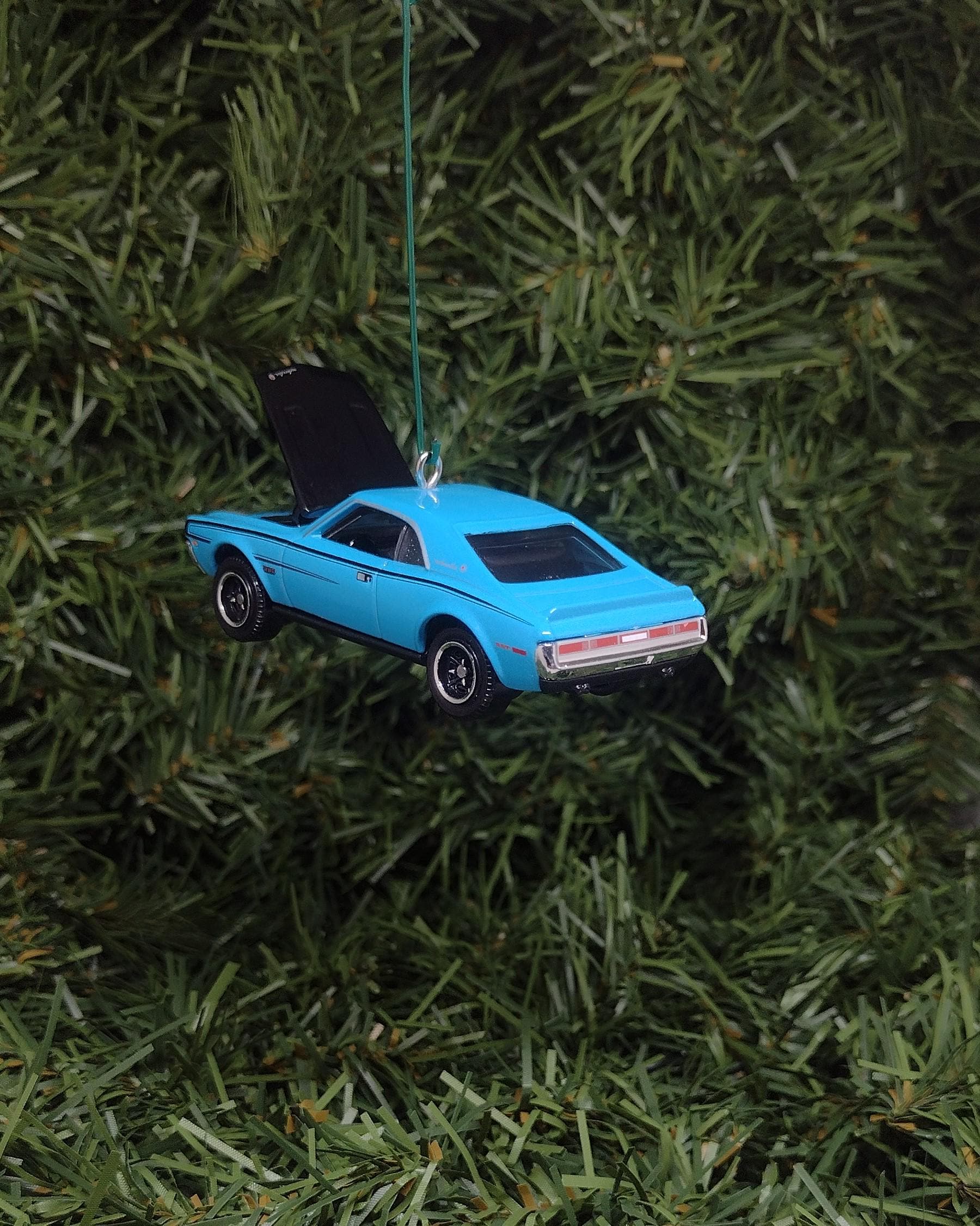 AMC 1970 JAVELIN Christmas Ornament Unique Gift Idea Xmas Tree Decoration Muscle Car Hood Opens