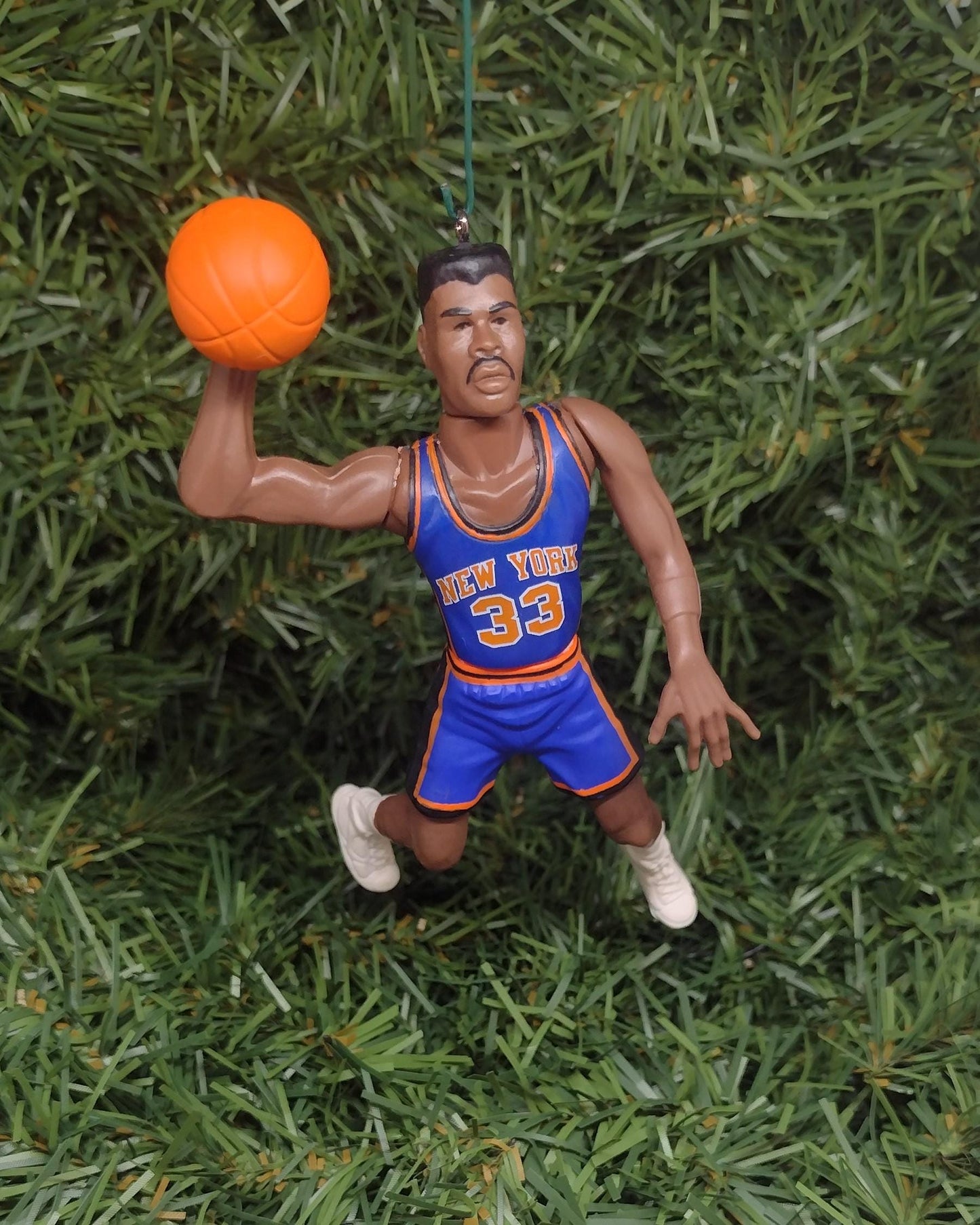 Patrick Ewing NEW YORK KNICKS Christmas tree ornament xmas nba basketball figure unique gift idea Knick ornaments