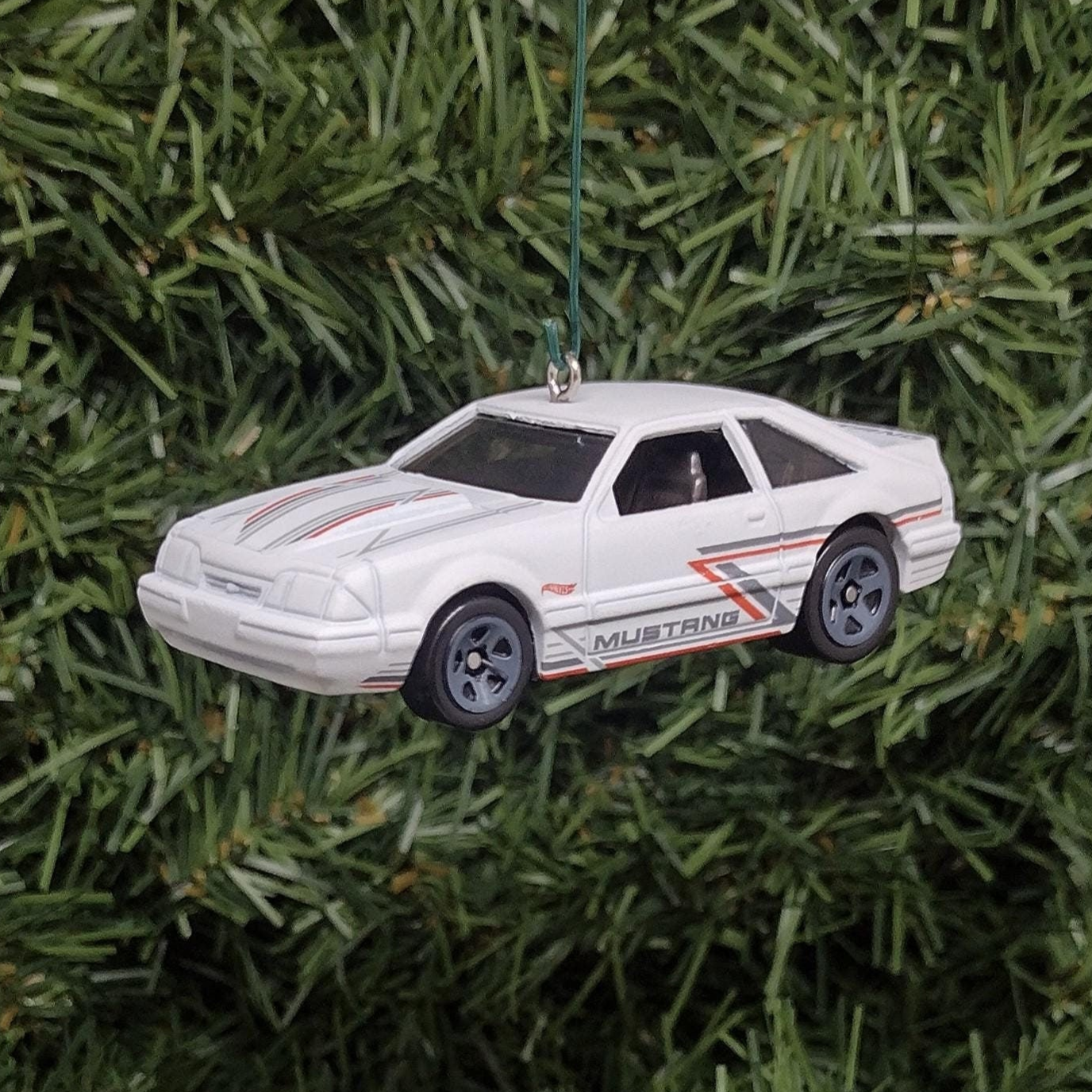 1992 Ford Mustang Christmas Ornament Unique Xmas Tree Decoration Gift Idea White 1987-1993