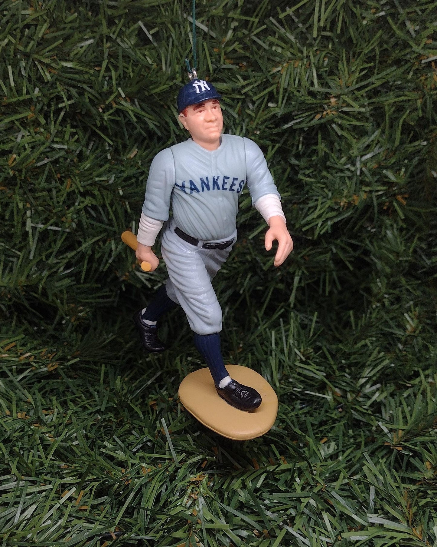 Babe Ruth NEW YORK YANKEES Christmas tree ornament baseball xmas figure unique gift idea