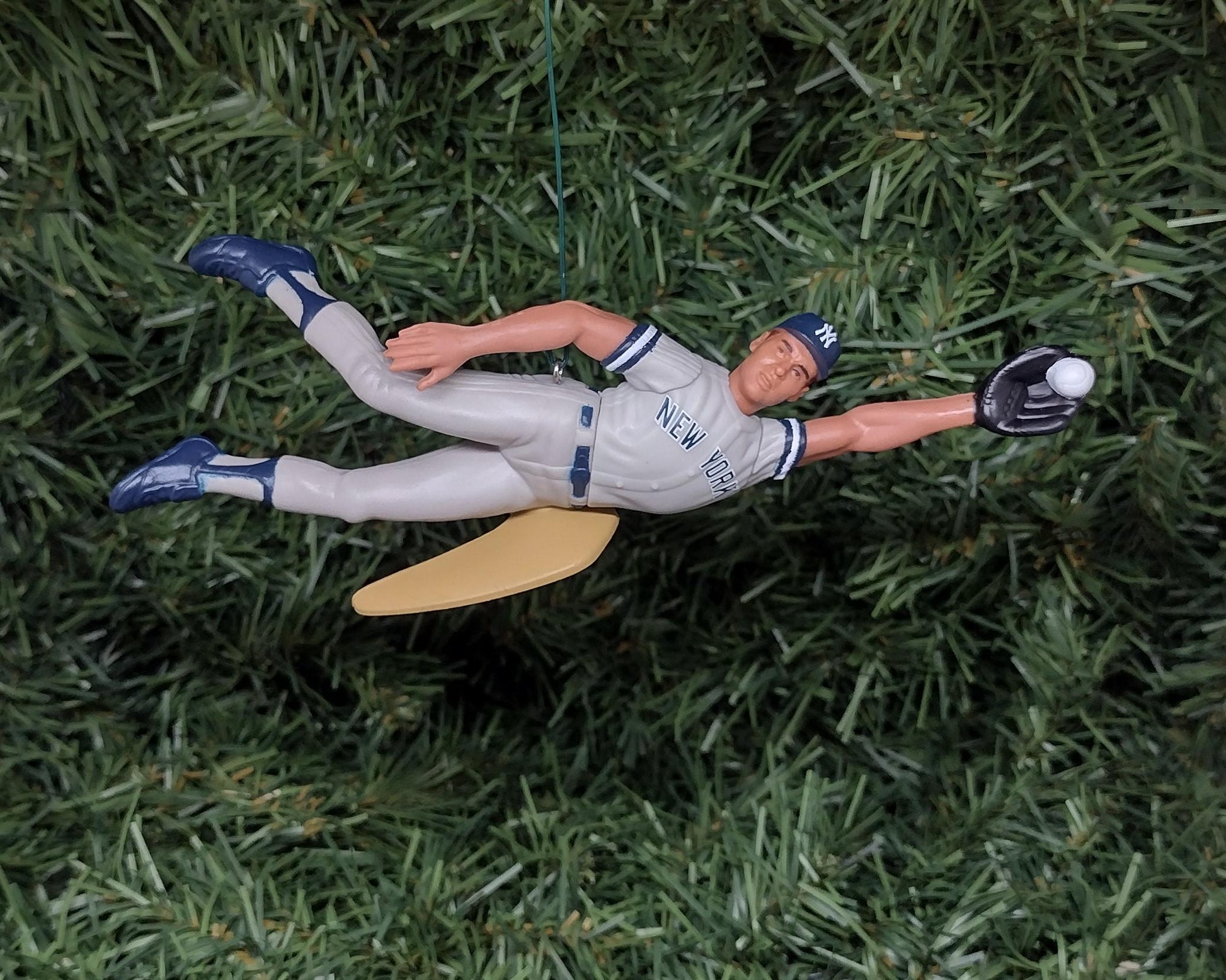 Derek Jeter NEW YORK YANKEES Christmas tree ornament baseball xmas figure unique gift idea