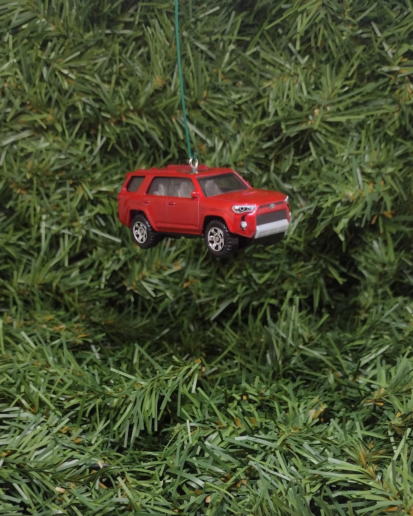 Toyota 4Runner Ornament Christmas Tree Decoration 4 Runner suv fun gift idea for car enthusiast unique xmas present nicely detailed