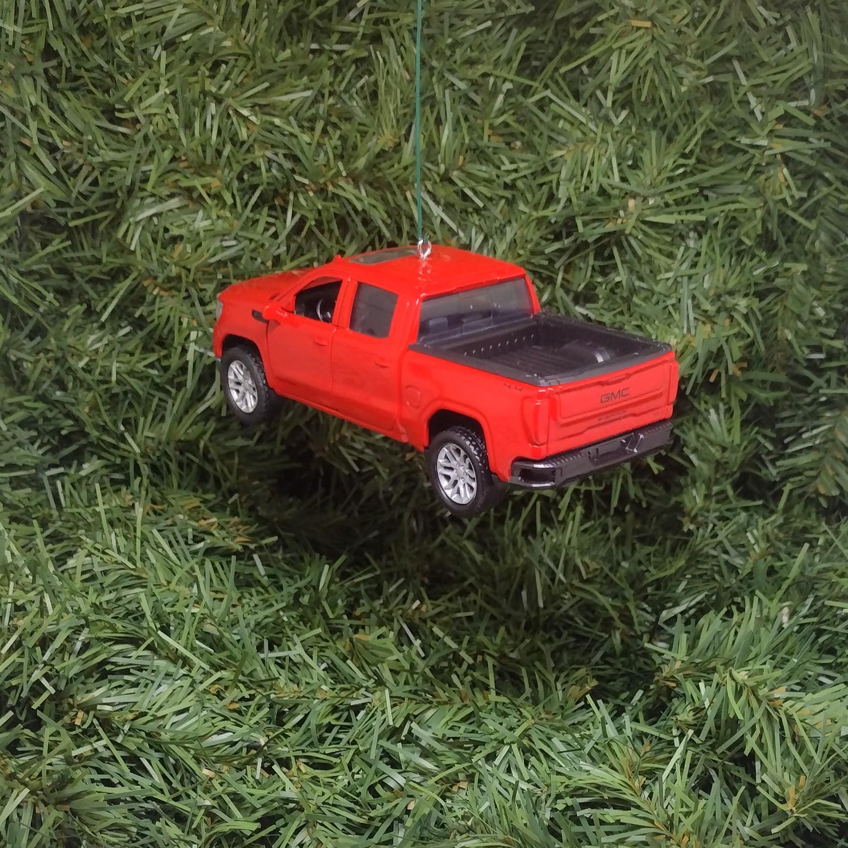 GMC SIERRA Ornament Christmas Tree Decoration Fun Automotive Xmas Gift Idea 5 Inch 2019 Pickup Truck Red 2020 2021