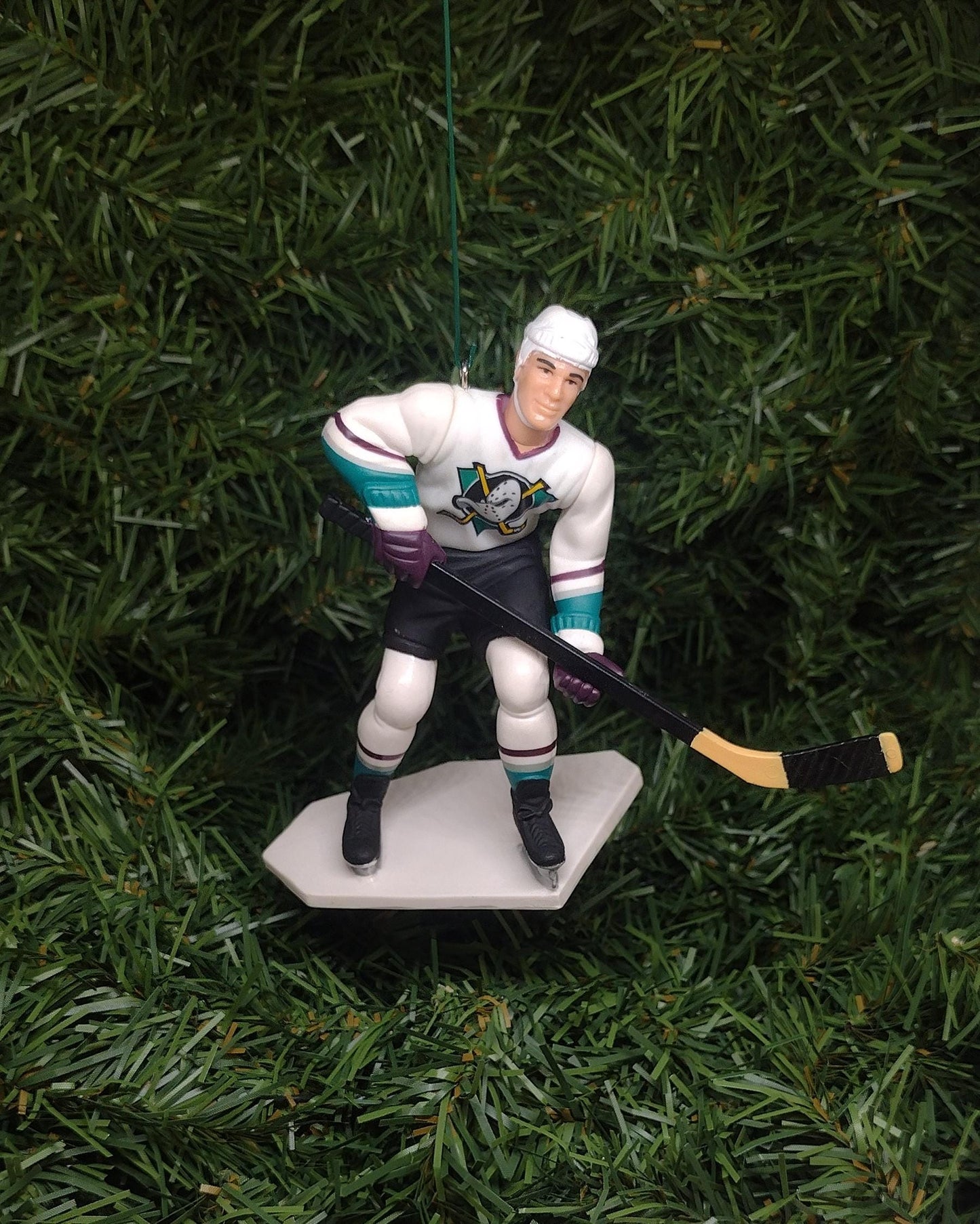 ANAHEIM DUCKS Ornament Christmas Gift idea Paul Kariya/Bob Corkum/Teemu Selanne Xmas NHL hockey figure unique present