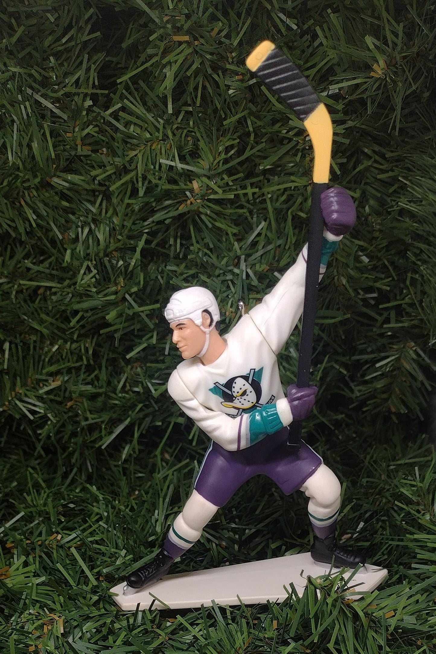 ANAHEIM DUCKS Ornament Christmas Gift idea Paul Kariya/Bob Corkum/Teemu Selanne Xmas NHL hockey figure unique present