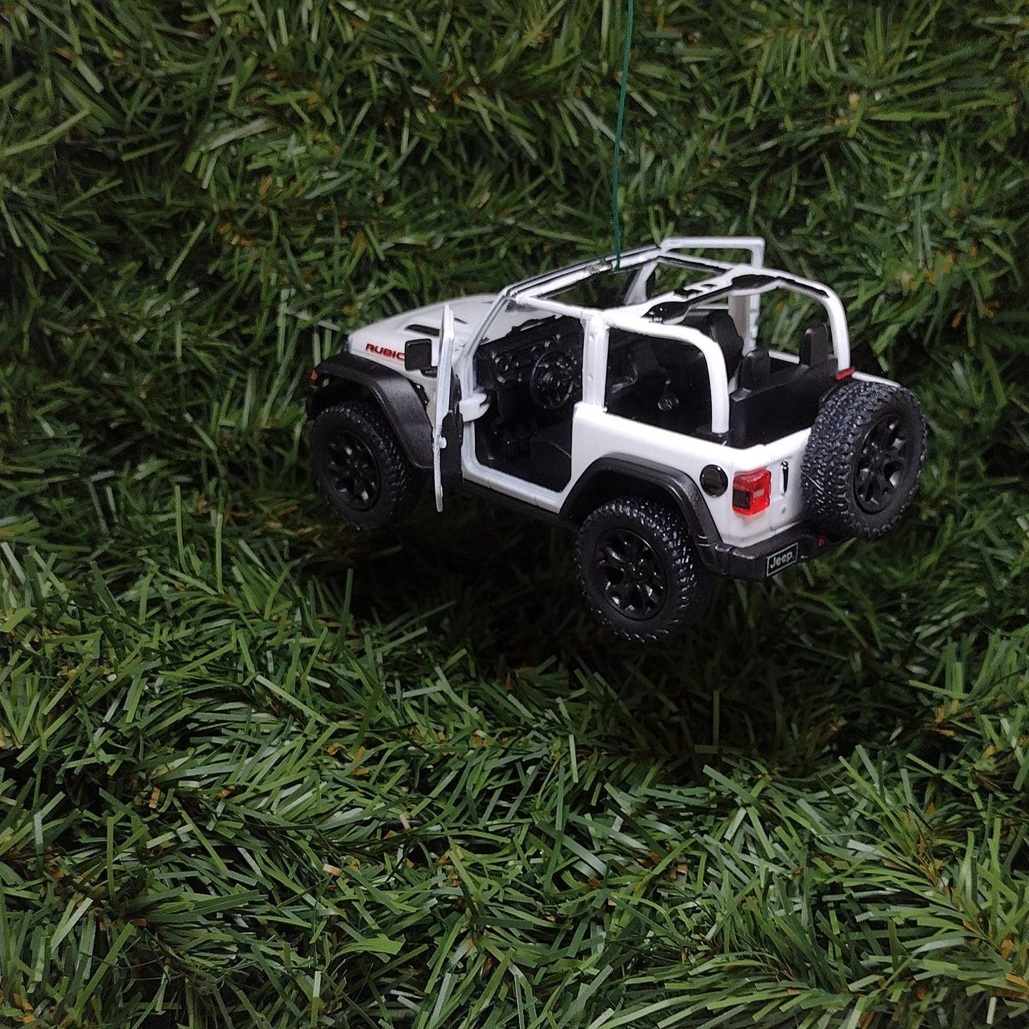 JEEP Wrangler Christmas Ornament OPEN TOP Gift Idea Fun Xmas tree Decoration 5 inch 2018 White